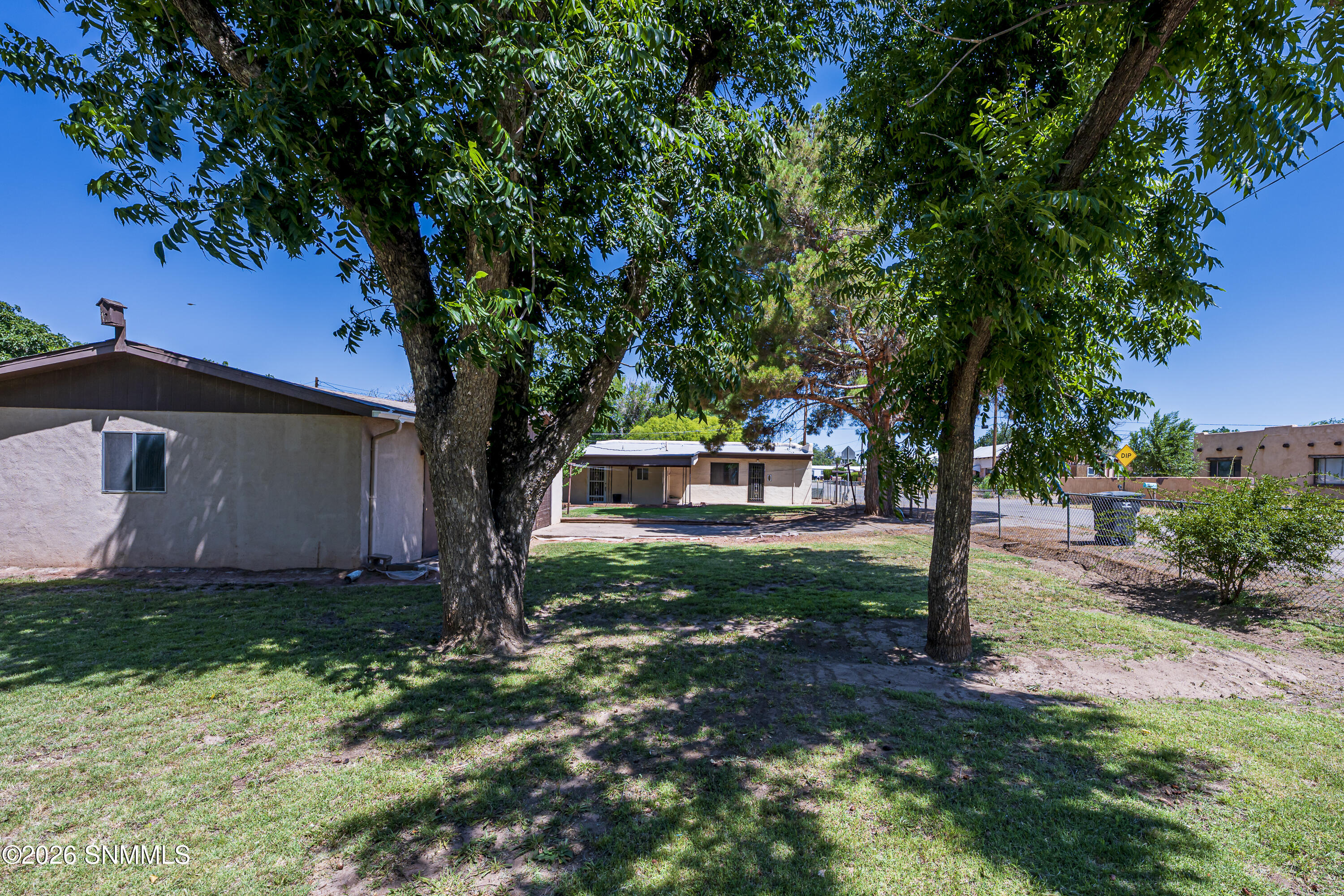 611 1st Street Property Photo 5