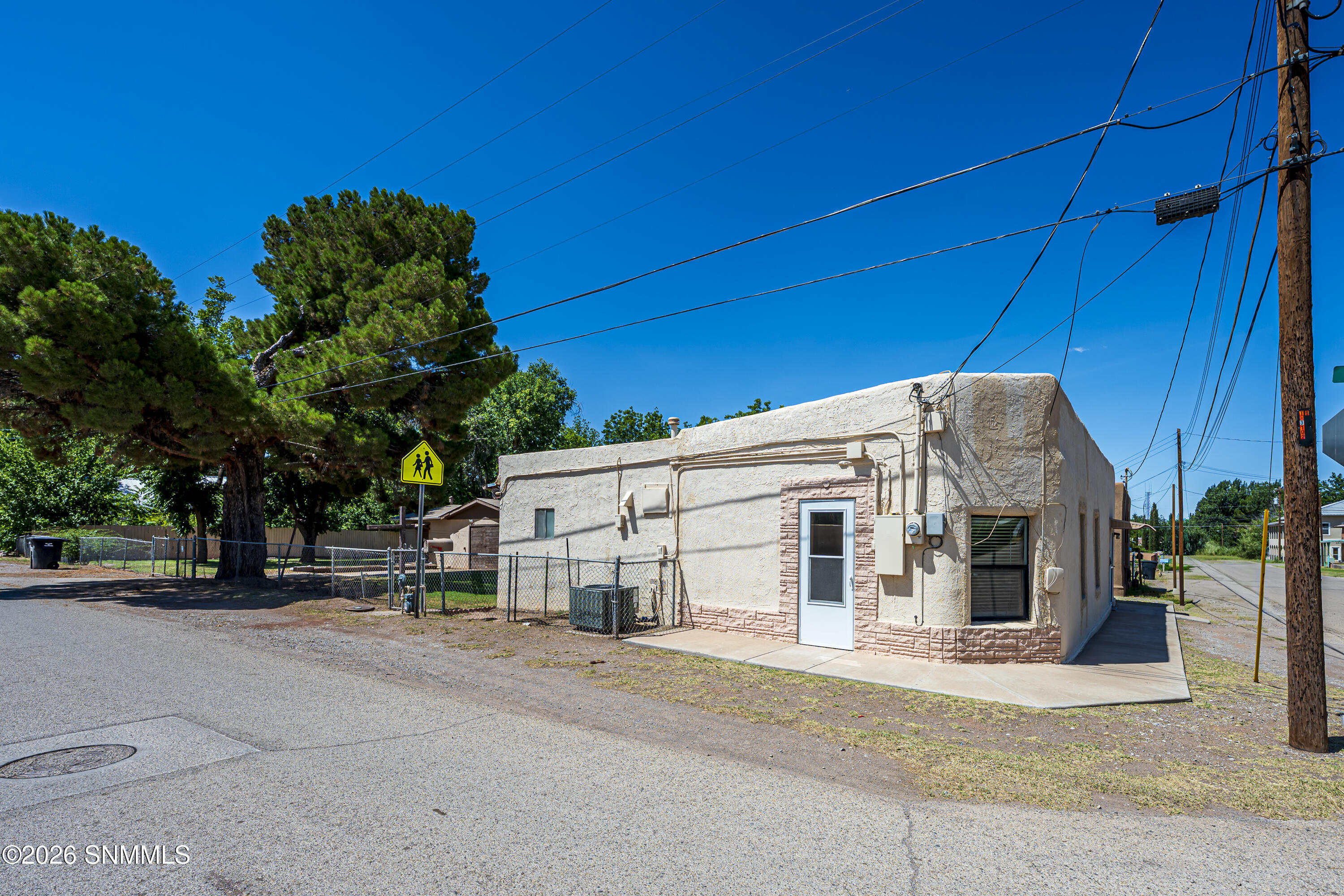611 1st Street Property Photo 11