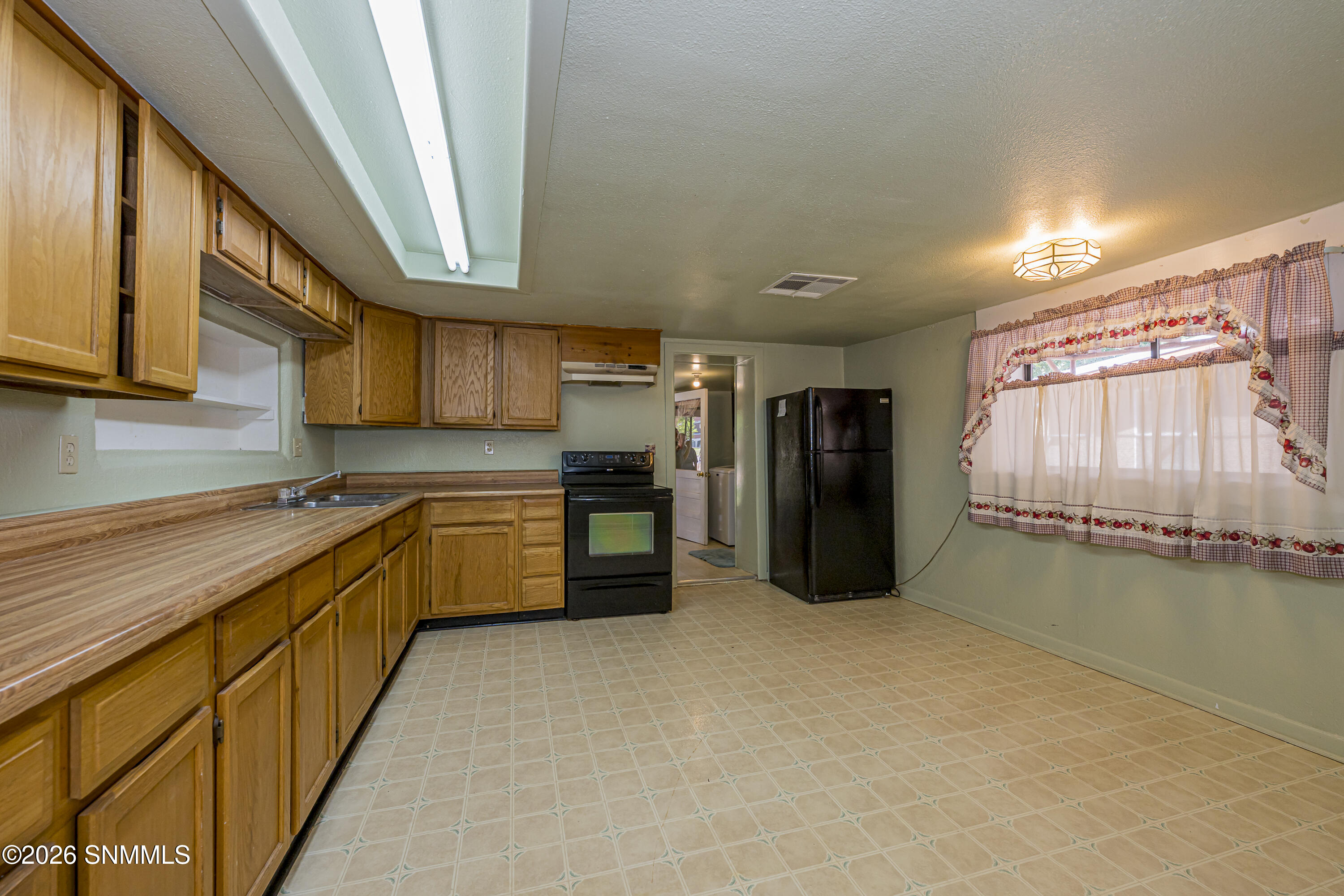 611 1st Street Property Photo 17