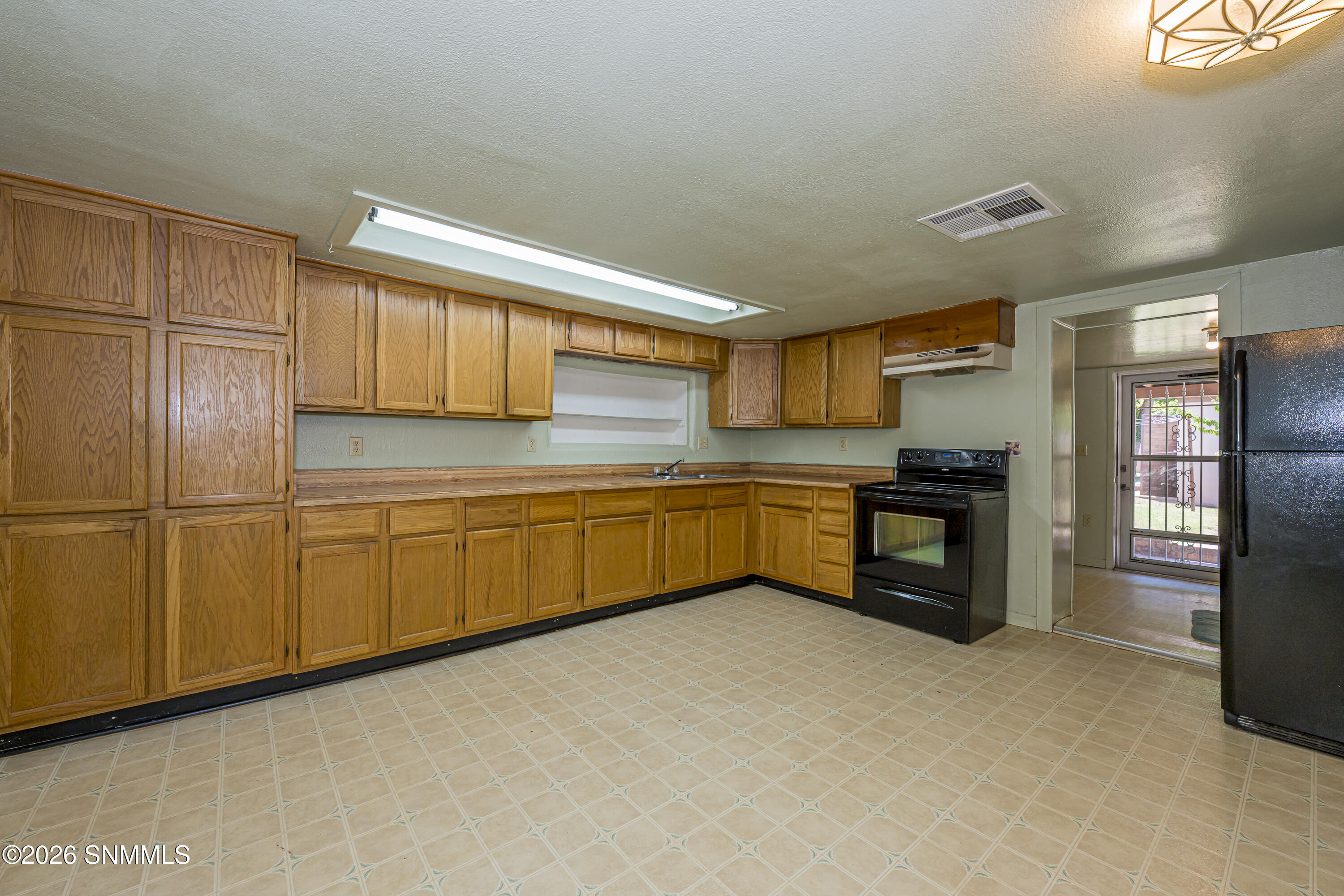 611 1st Street Property Photo 18
