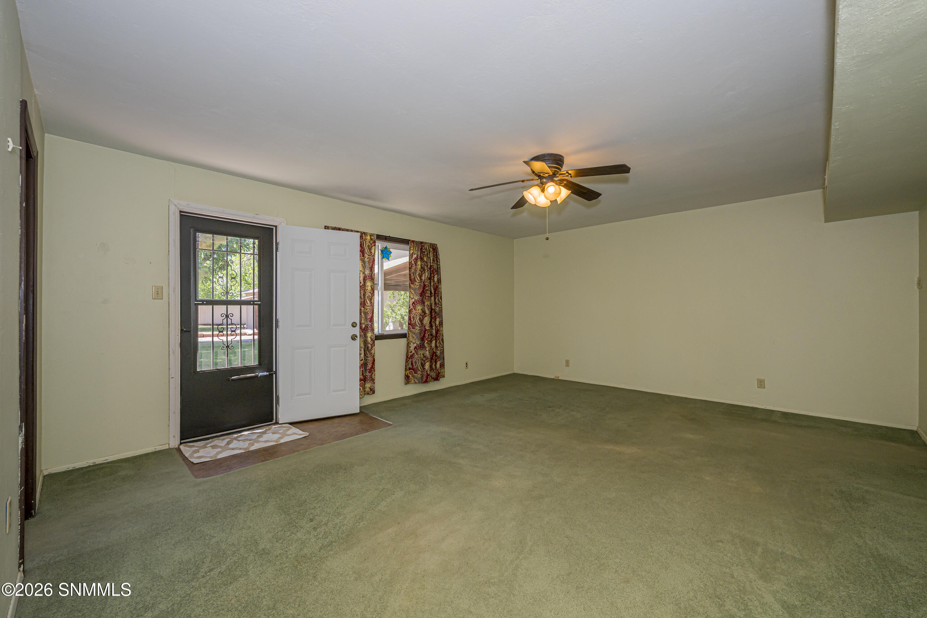 611 1st Street Property Photo 26
