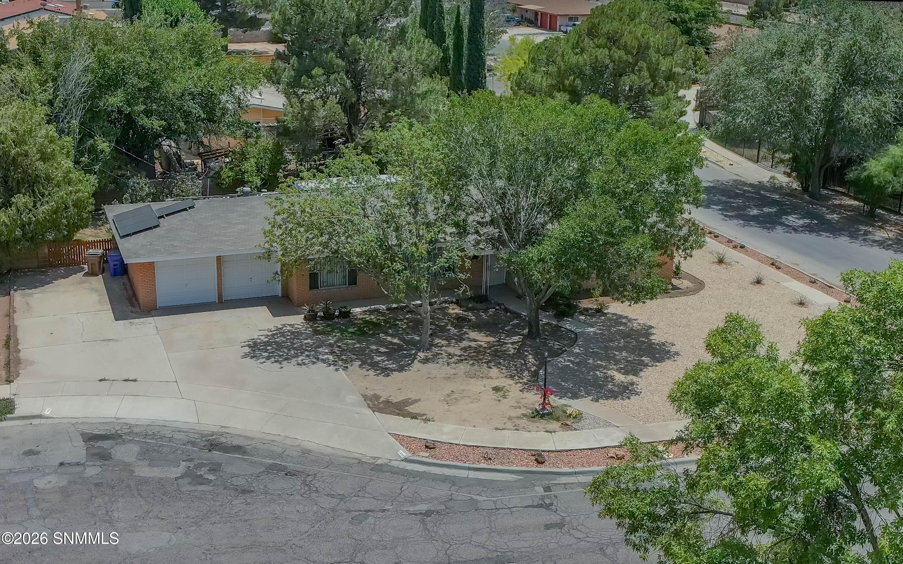 1850 Debby Circle Property Photo 6