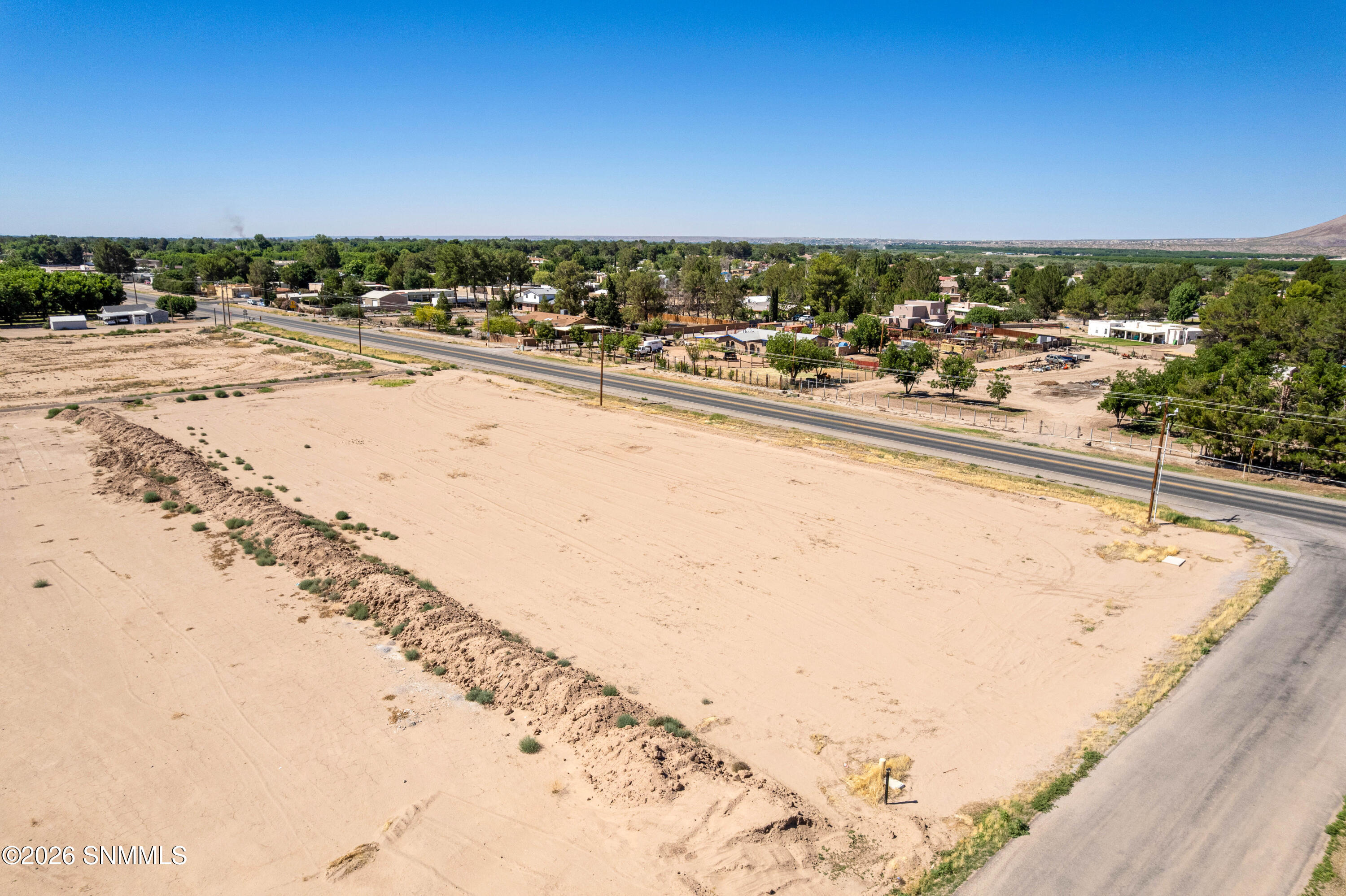 1310 Apple Tree Lane Property Photo 2