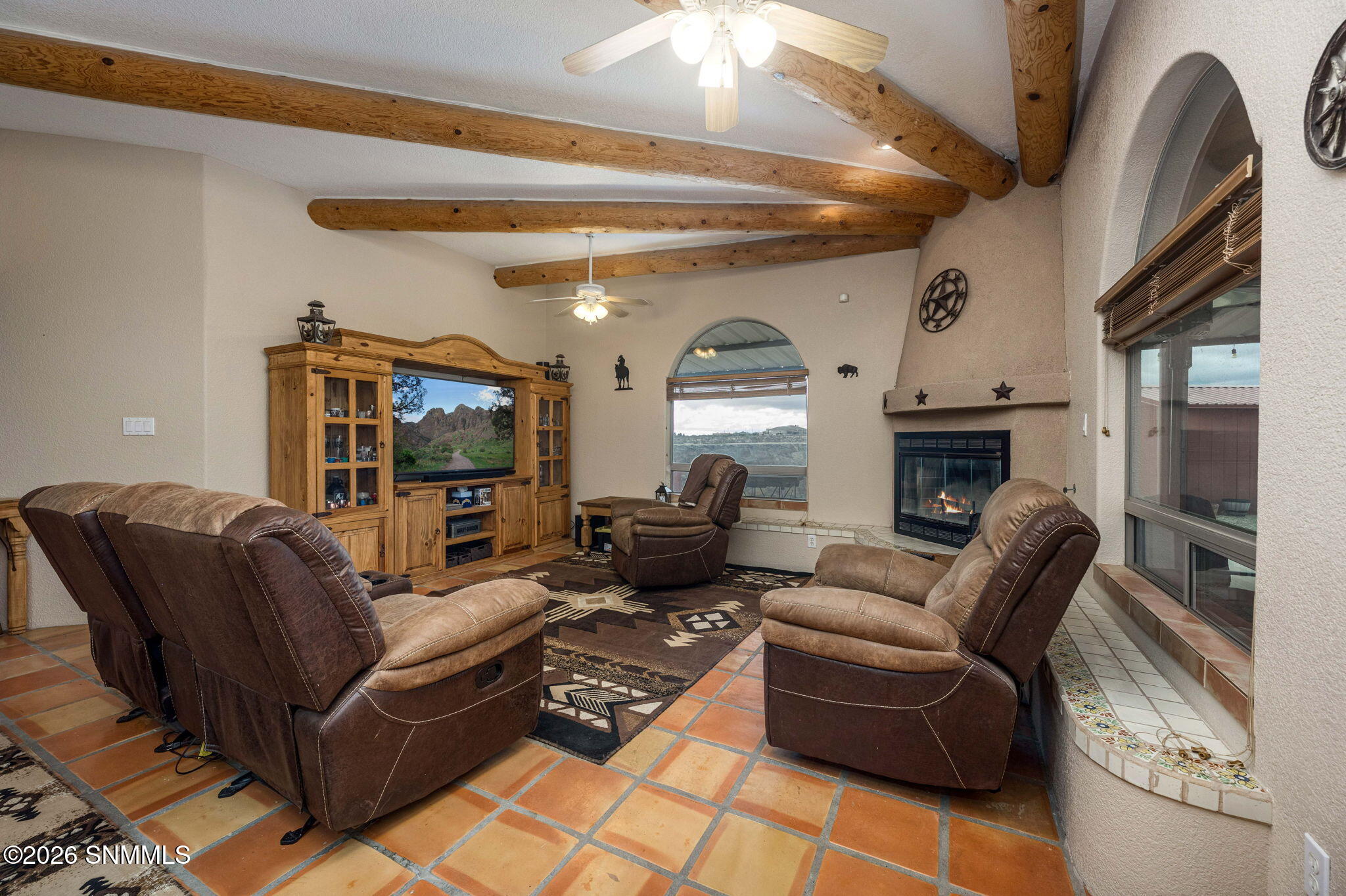 10085 Achenbach Canyon Road Property Photo 4