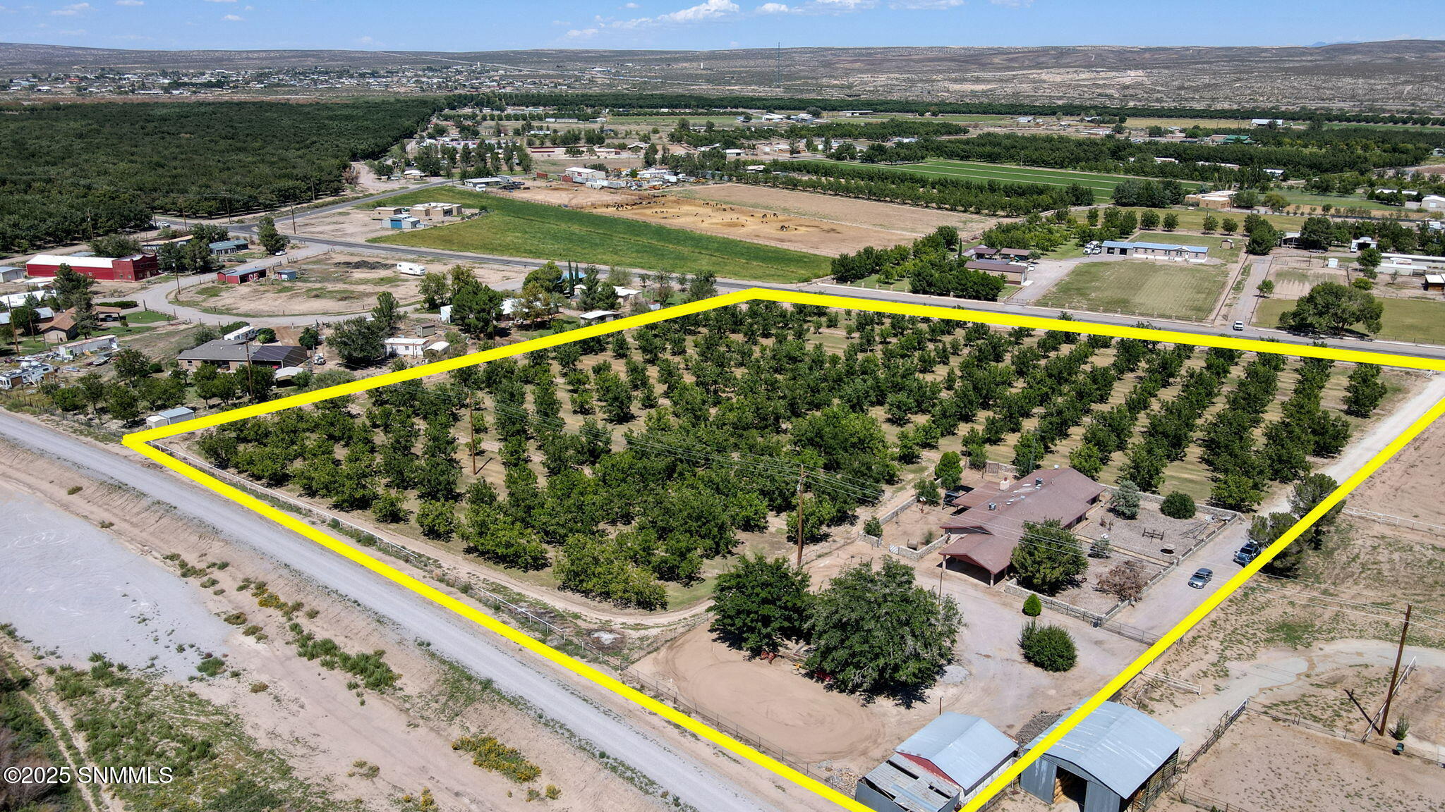 10917 N Valley Drive Property Photo 7