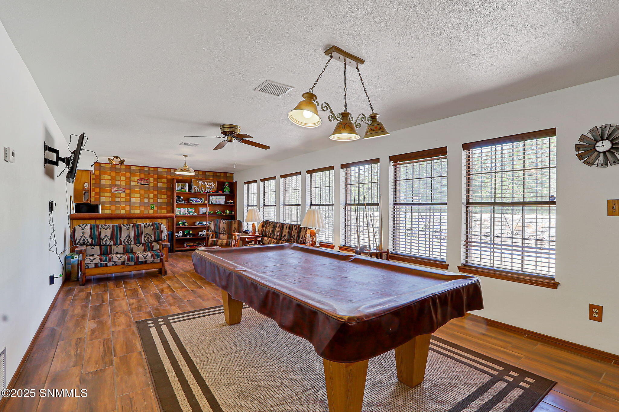 10917 N Valley Drive Property Photo 26