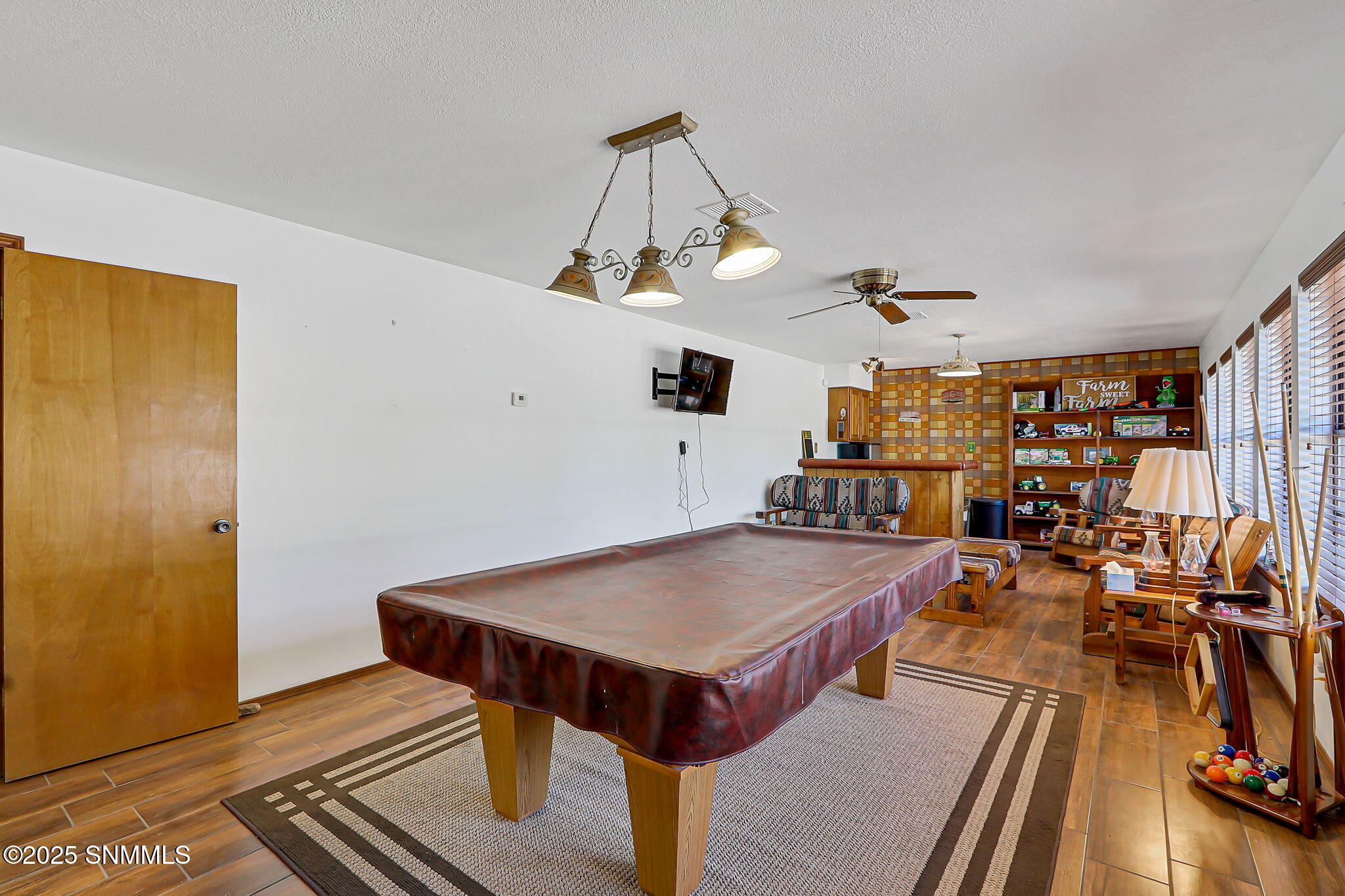10917 N Valley Drive Property Photo 27