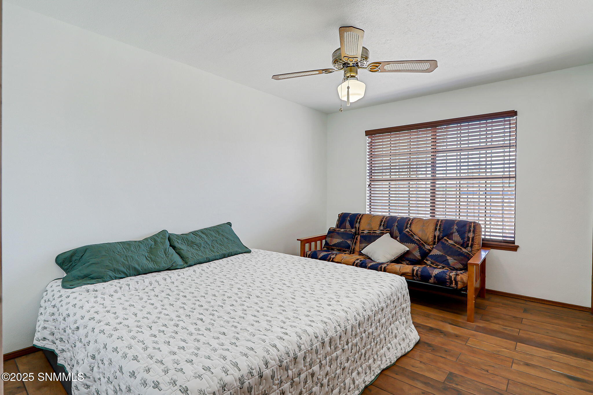 10917 N Valley Drive Property Photo 39