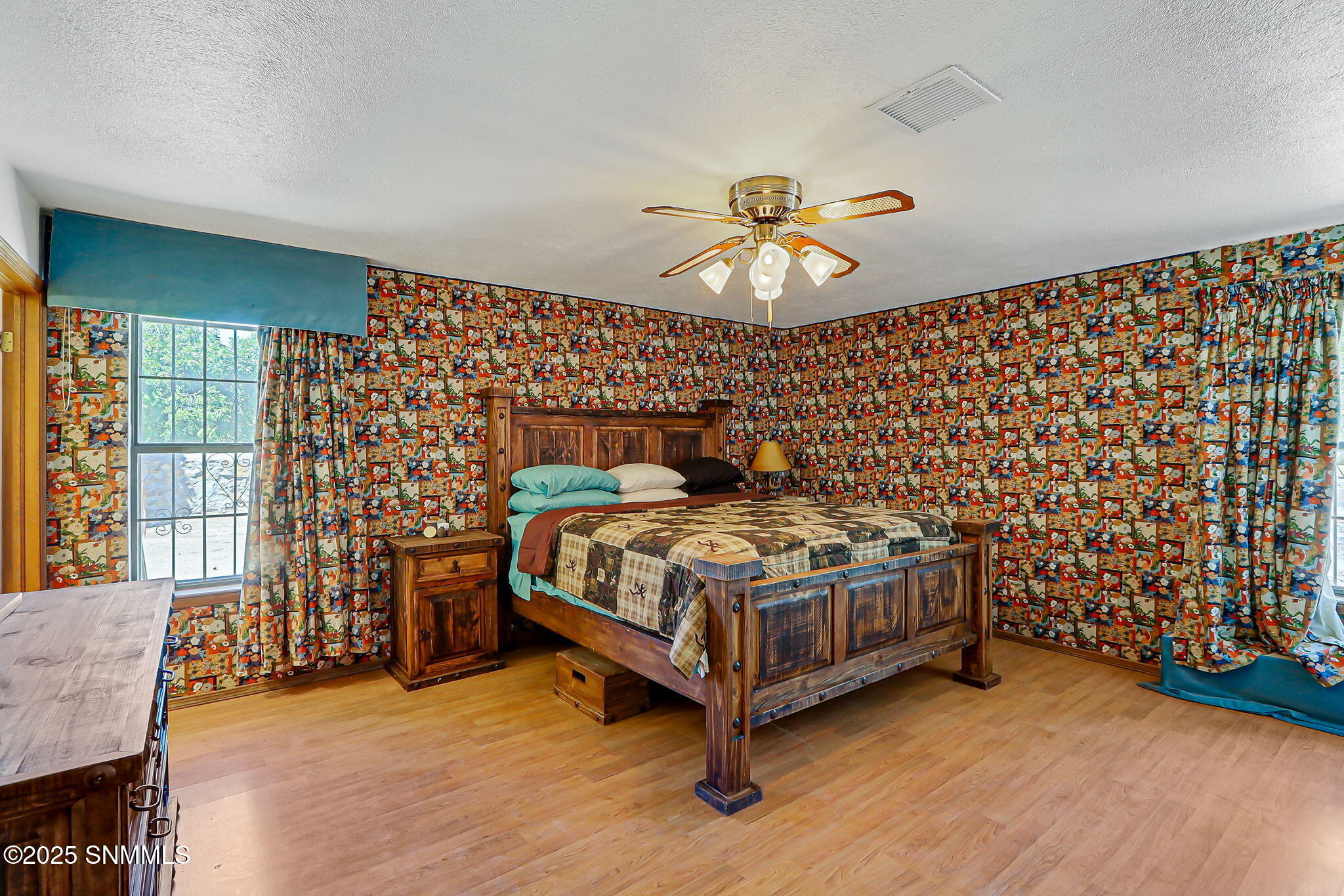10917 N Valley Drive Property Photo 42