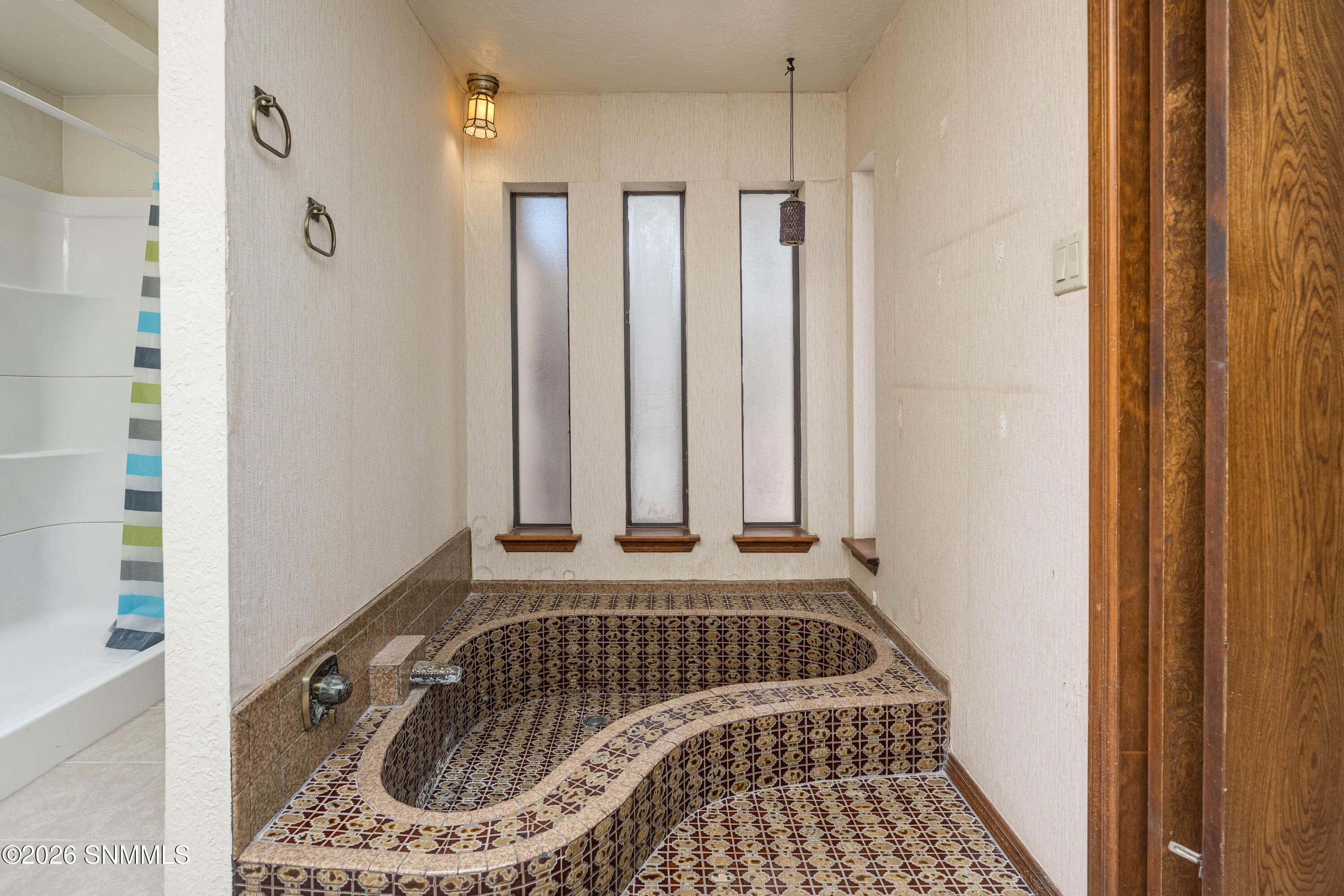 1910 Lillian Court Property Photo 21