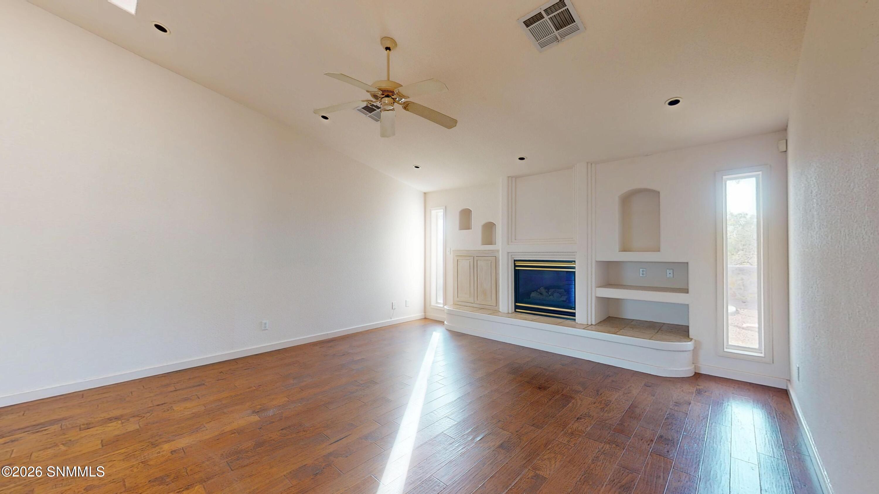 5301 Redman Road Property Photo 4