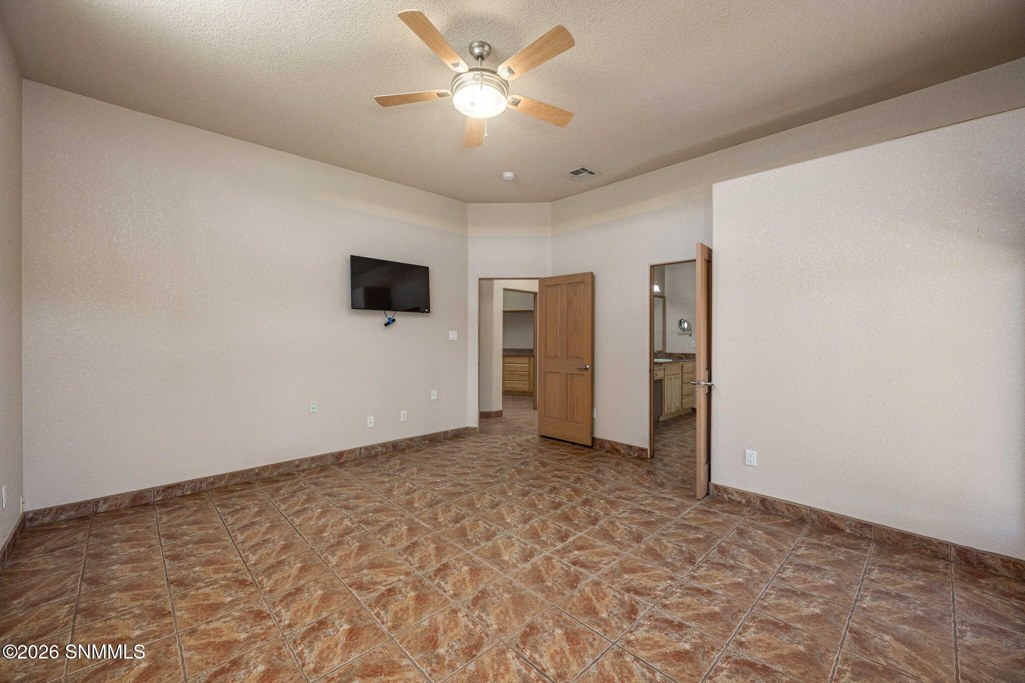 5225 Angel Fire Place Property Photo 19