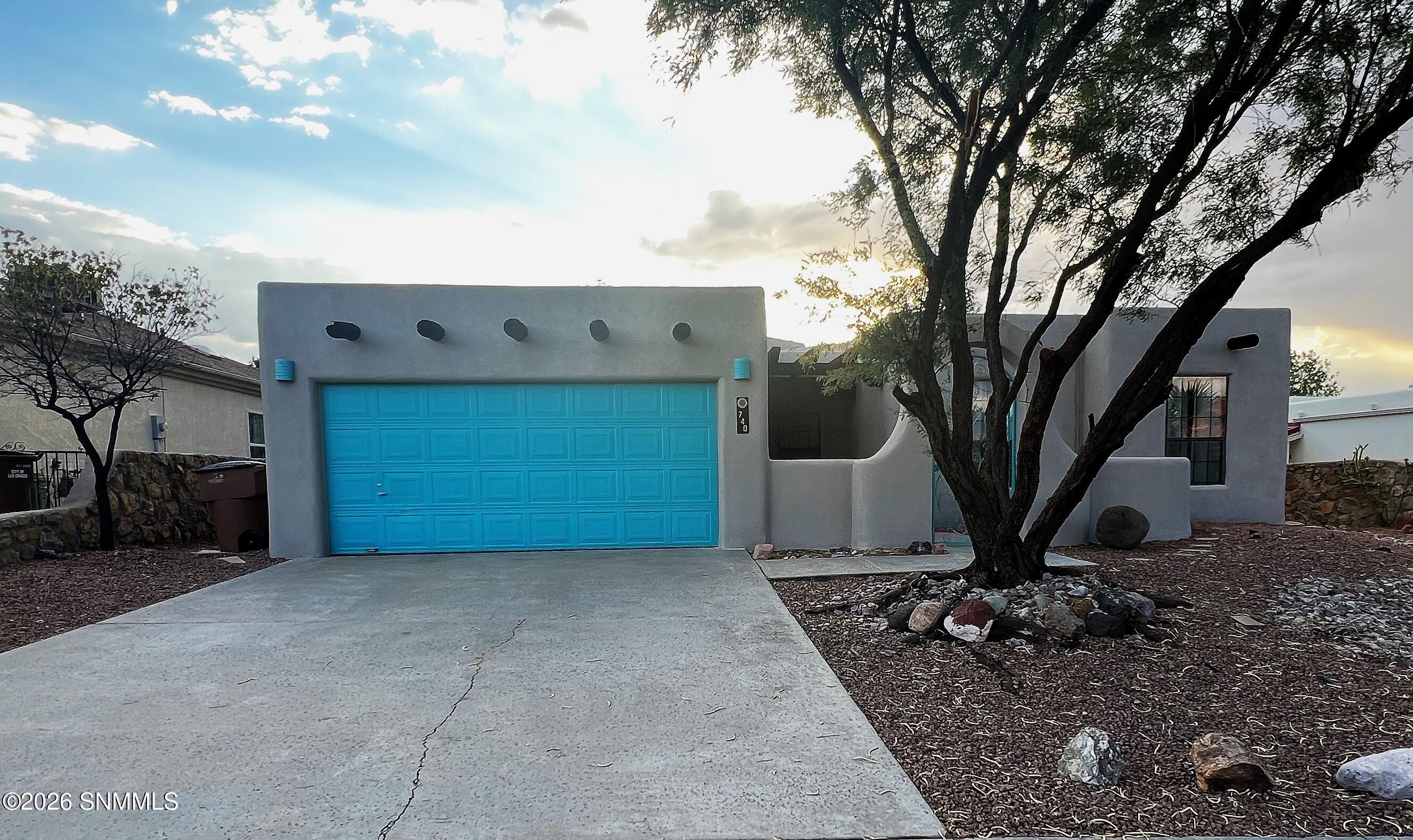 740 Canyon Point Road Property Photo 1