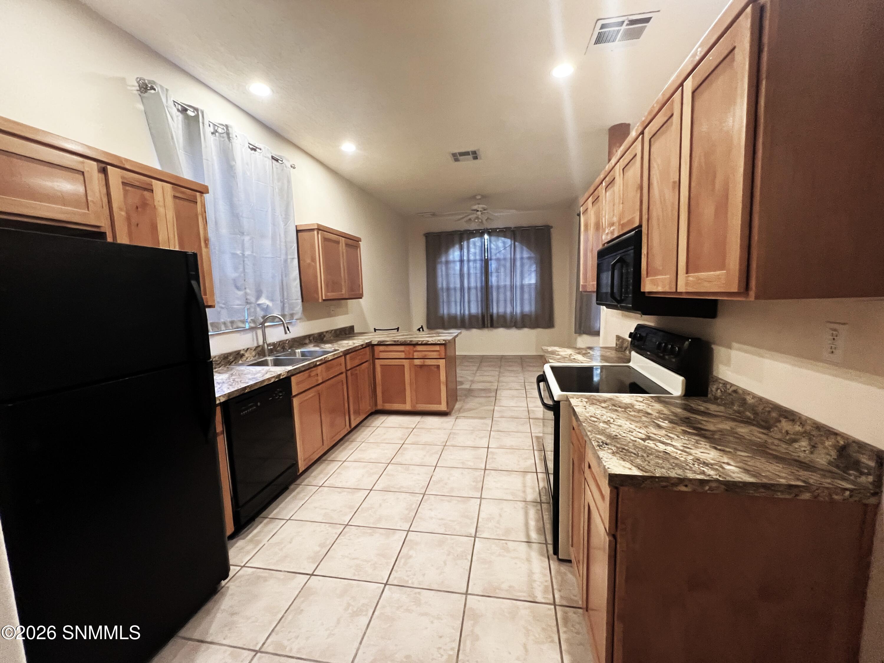 740 Canyon Point Road Property Photo 4
