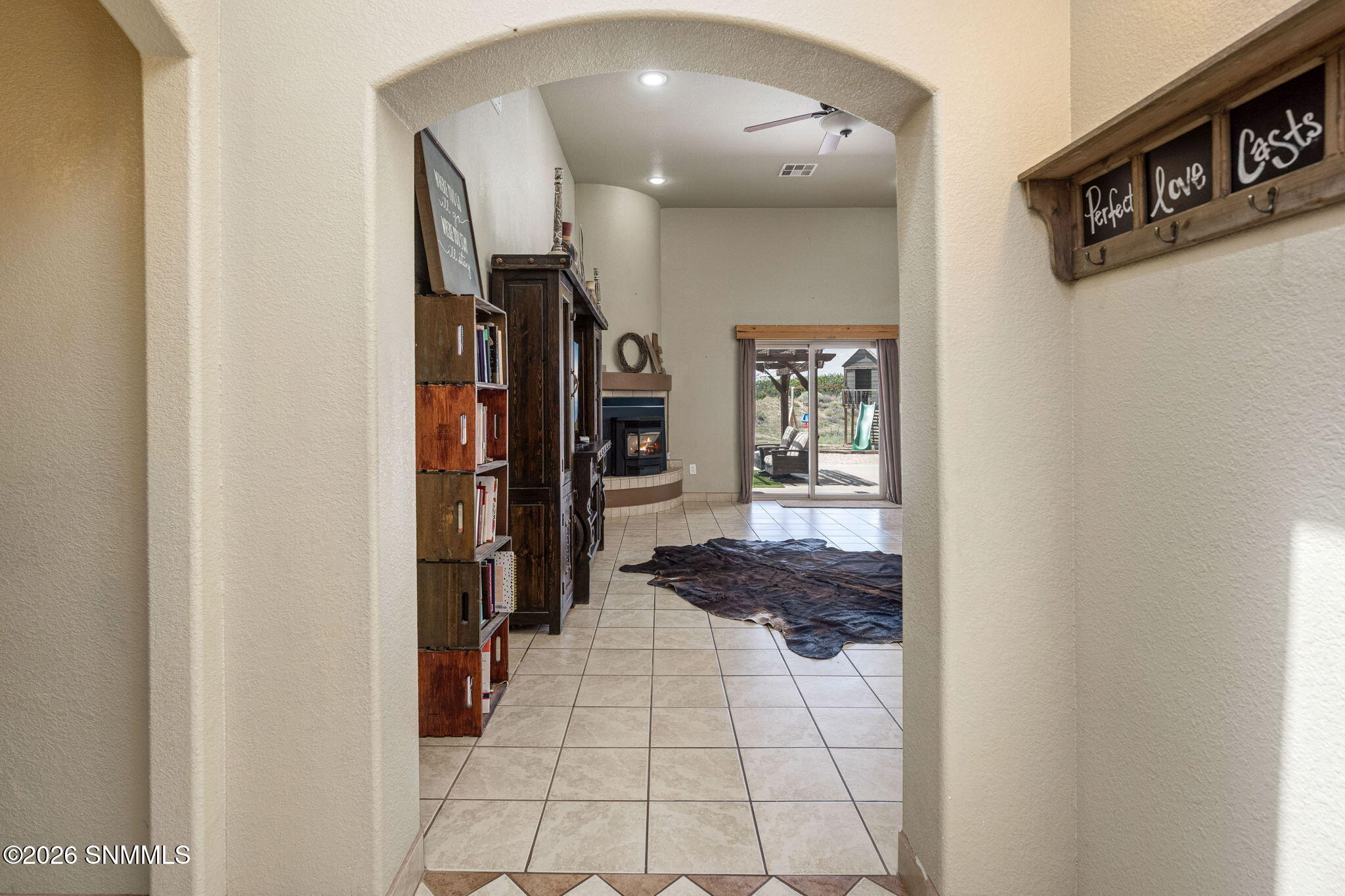 9124 Clovis Road Property Photo 6