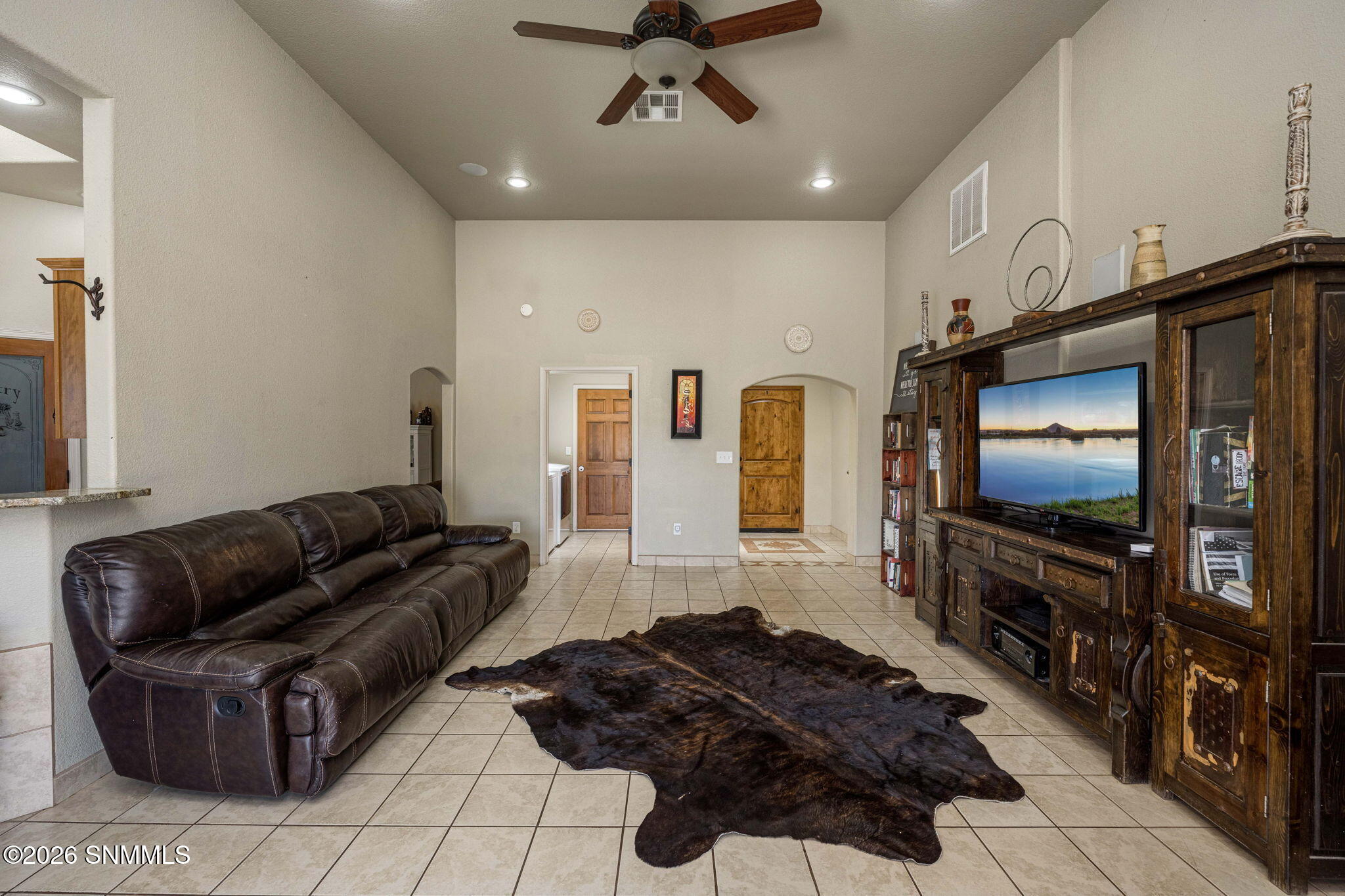 9124 Clovis Road Property Photo 11