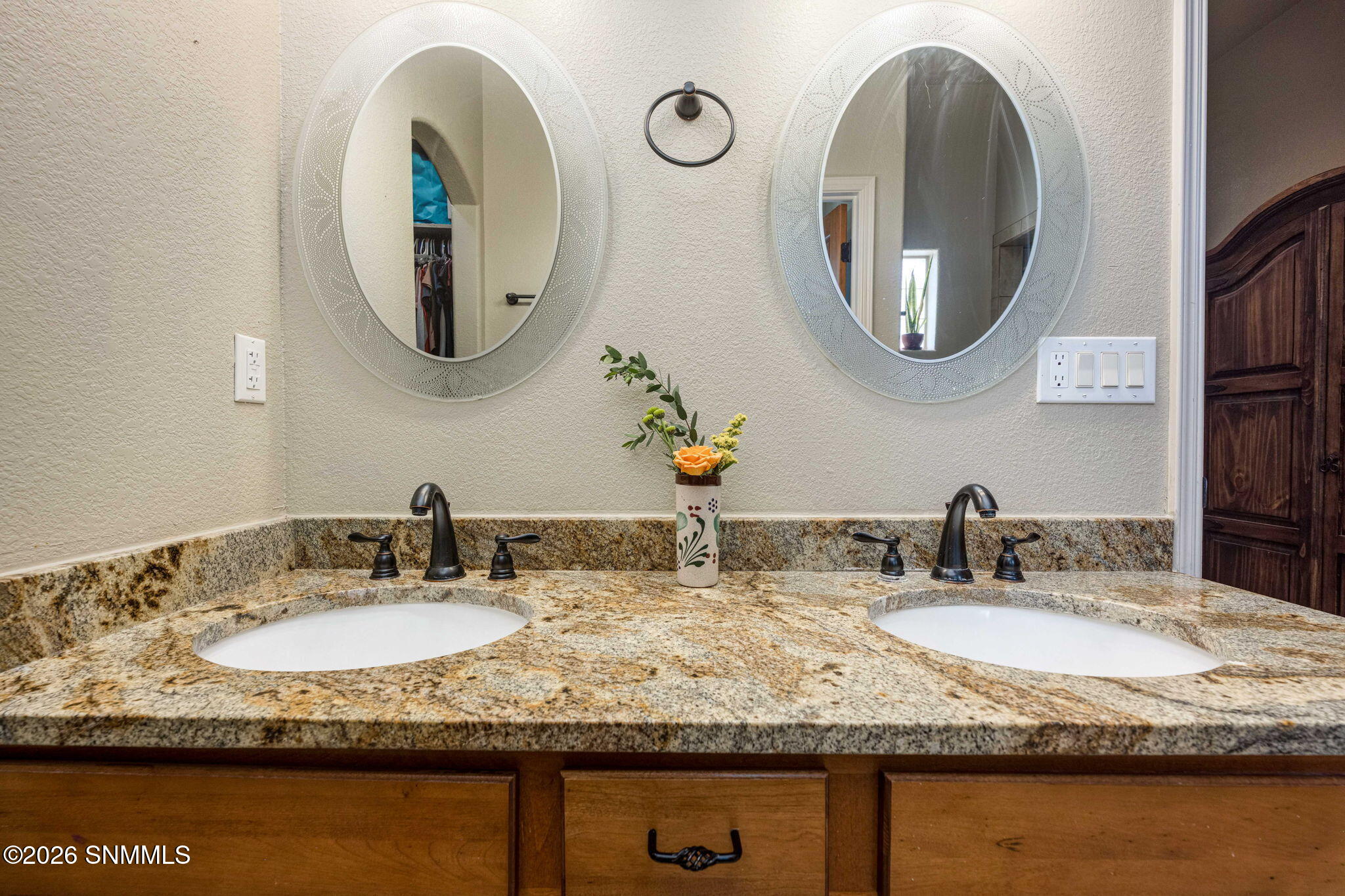 9124 Clovis Road Property Photo 25