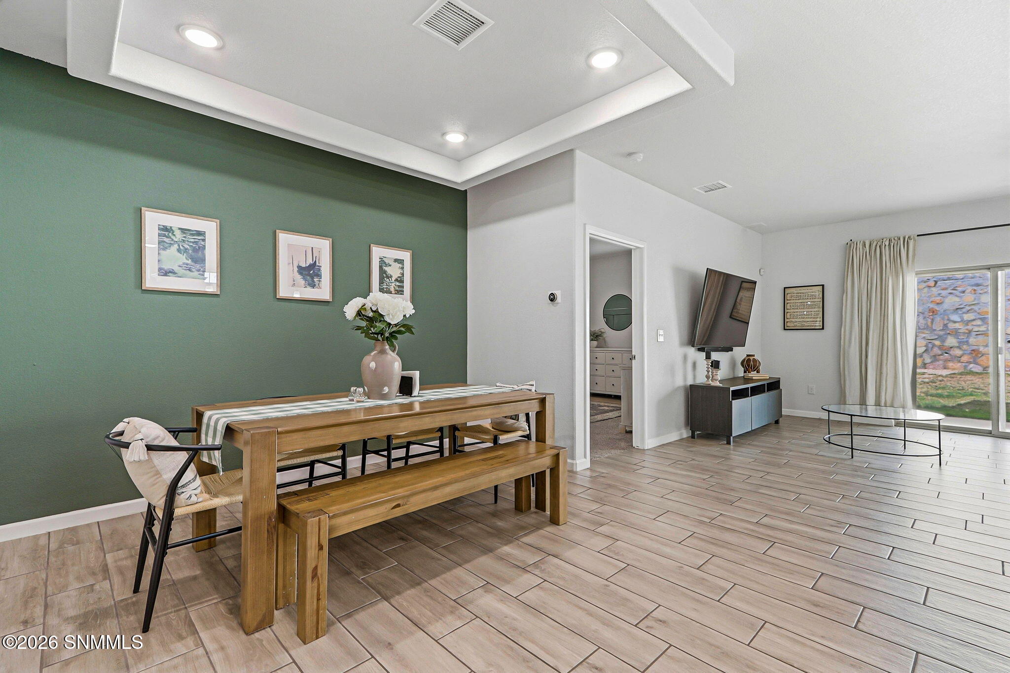 6054 Silver Park Avenue Property Photo 9
