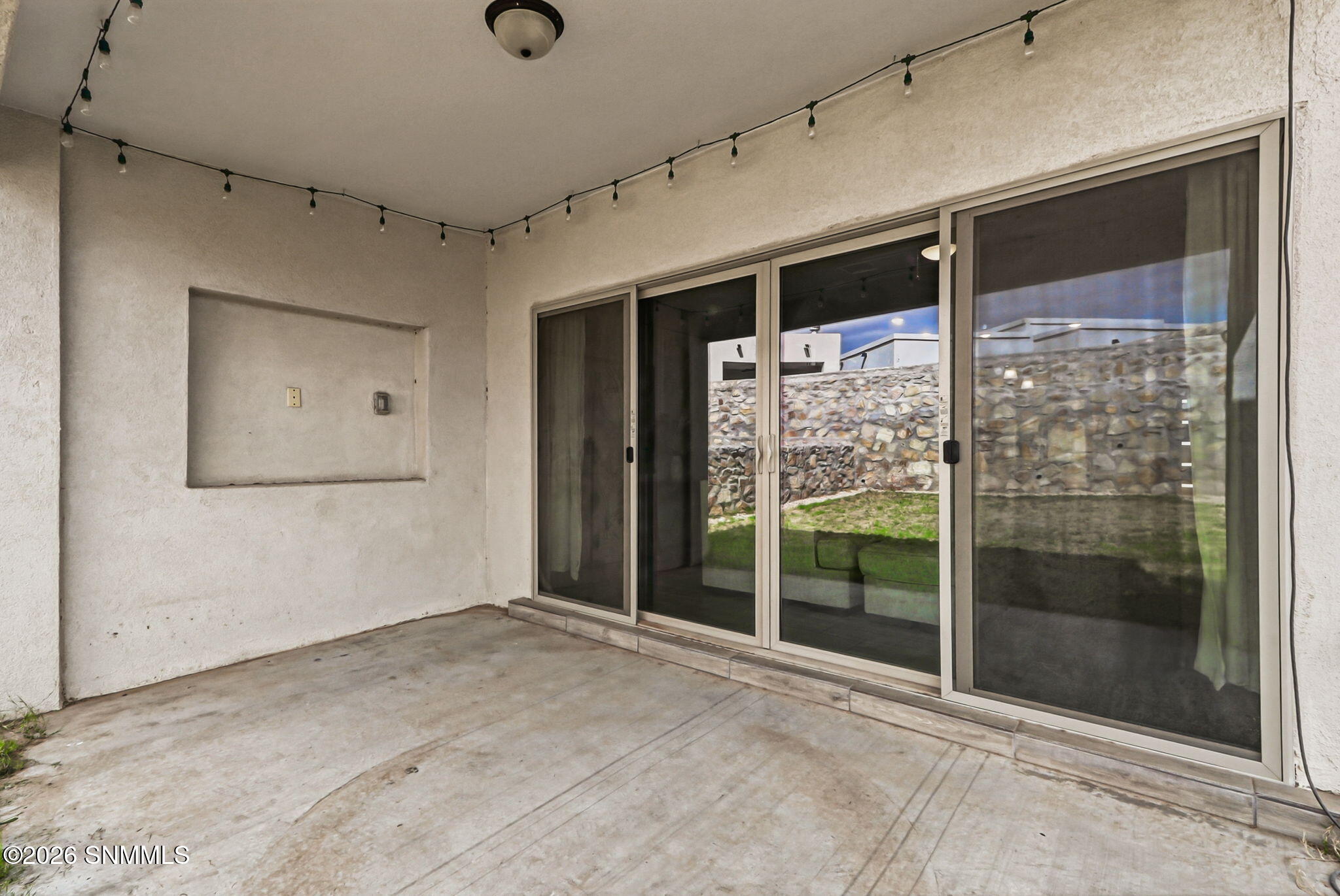 6054 Silver Park Avenue Property Photo 40