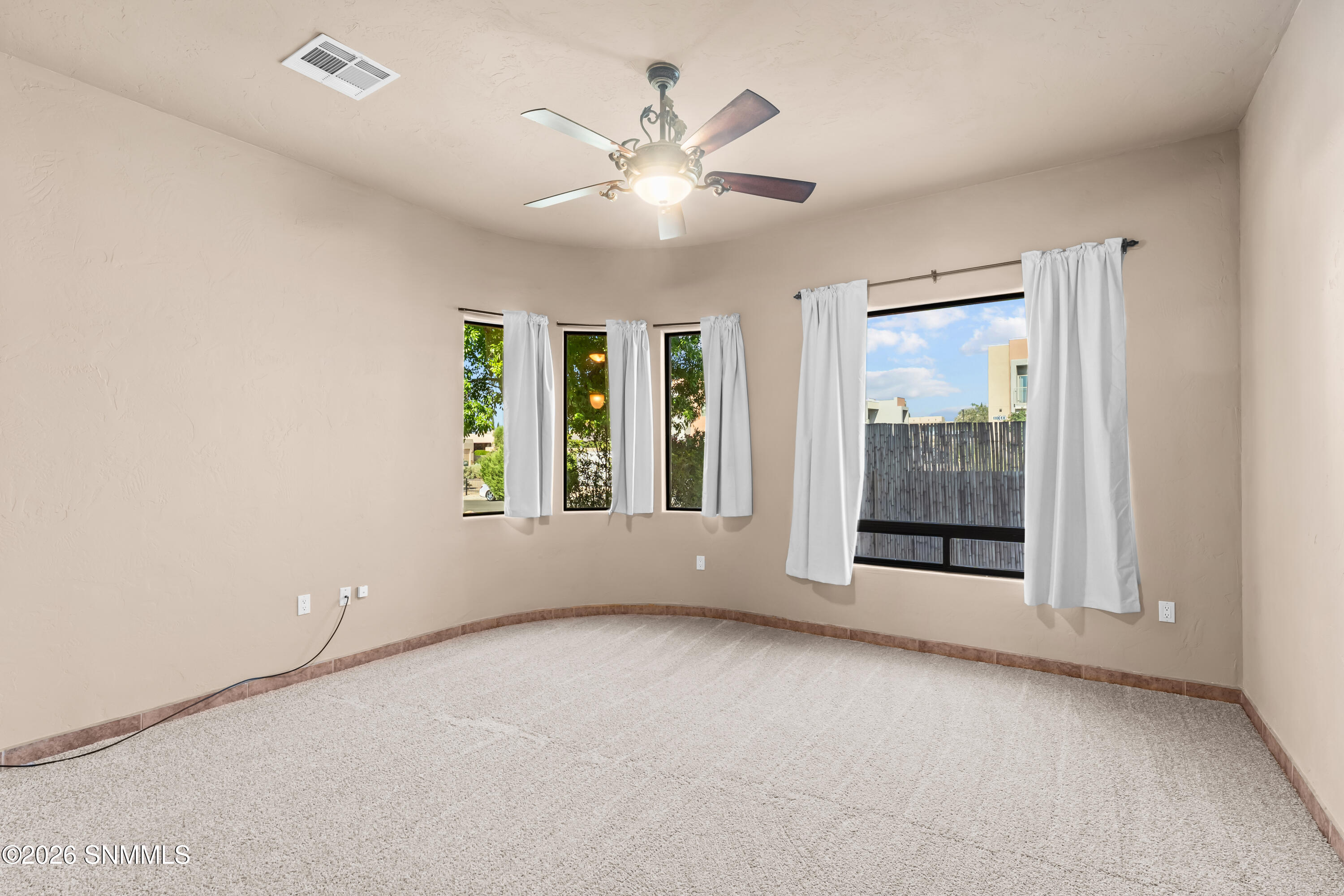 2026 El Presidio Drive Property Photo 26