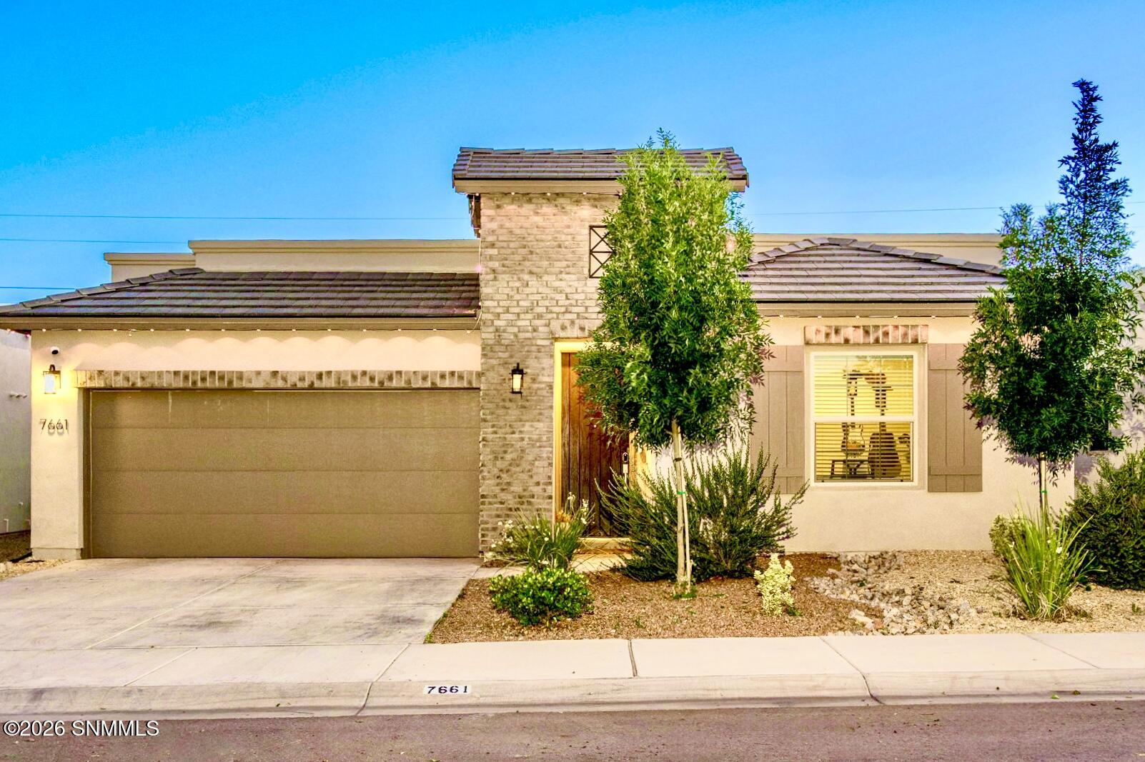7661 Blue Star Loop Property Photo 1