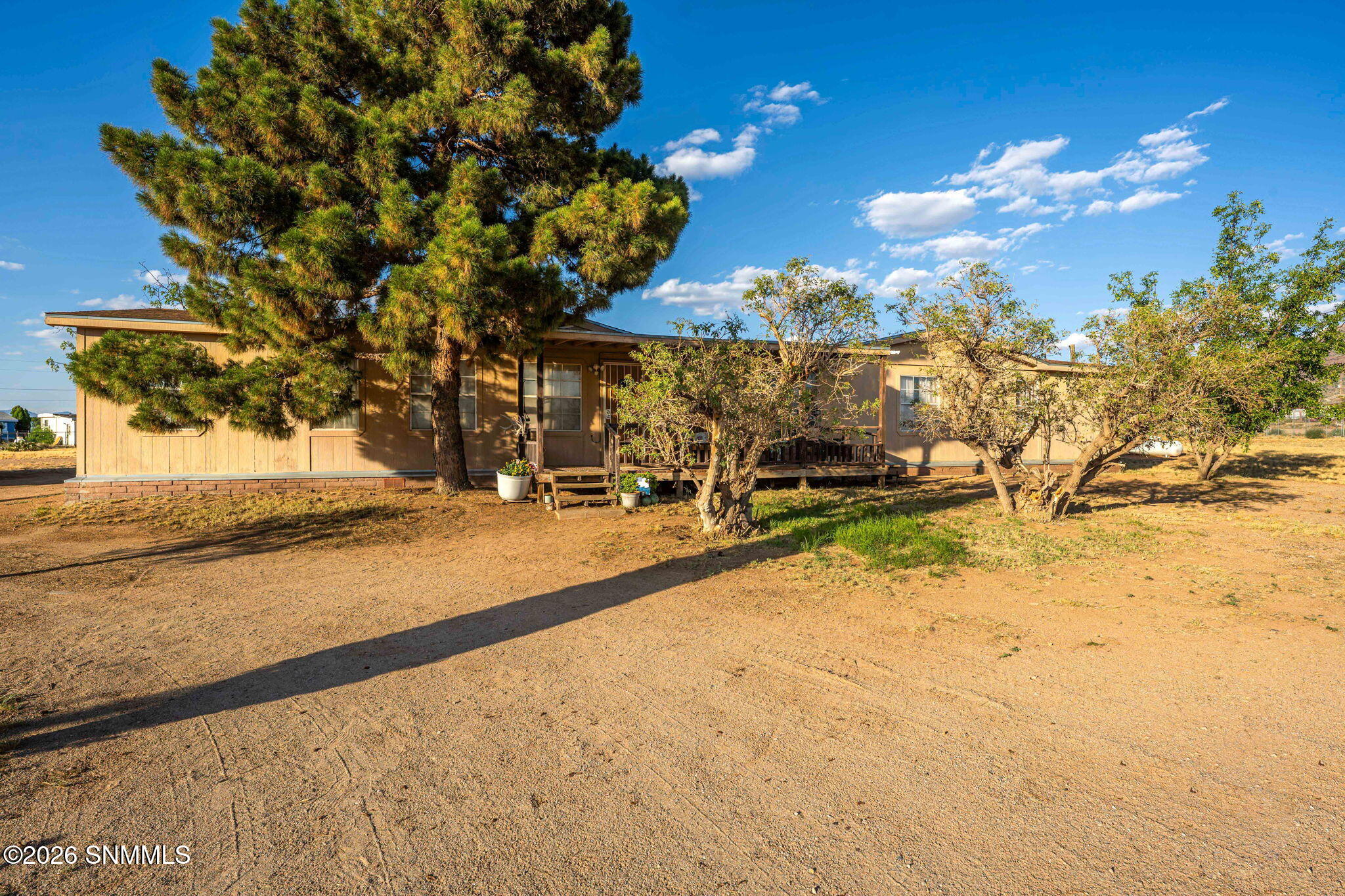9825 Spur Lane Property Photo 6