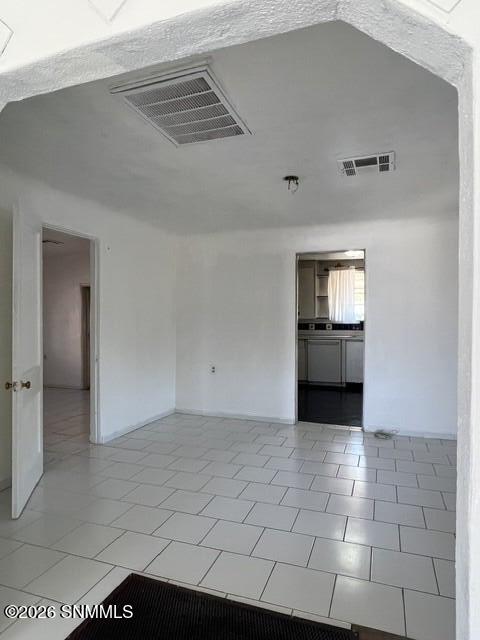1070 N Tornillo Street Property Photo 6