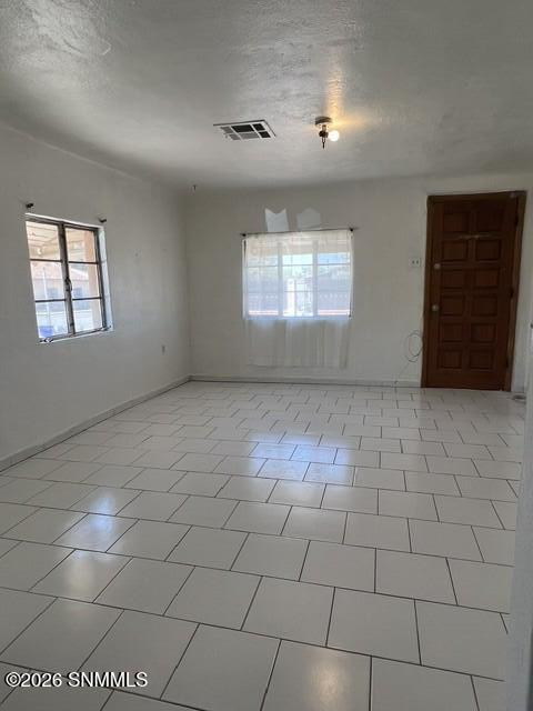 1070 N Tornillo Street Property Photo 7