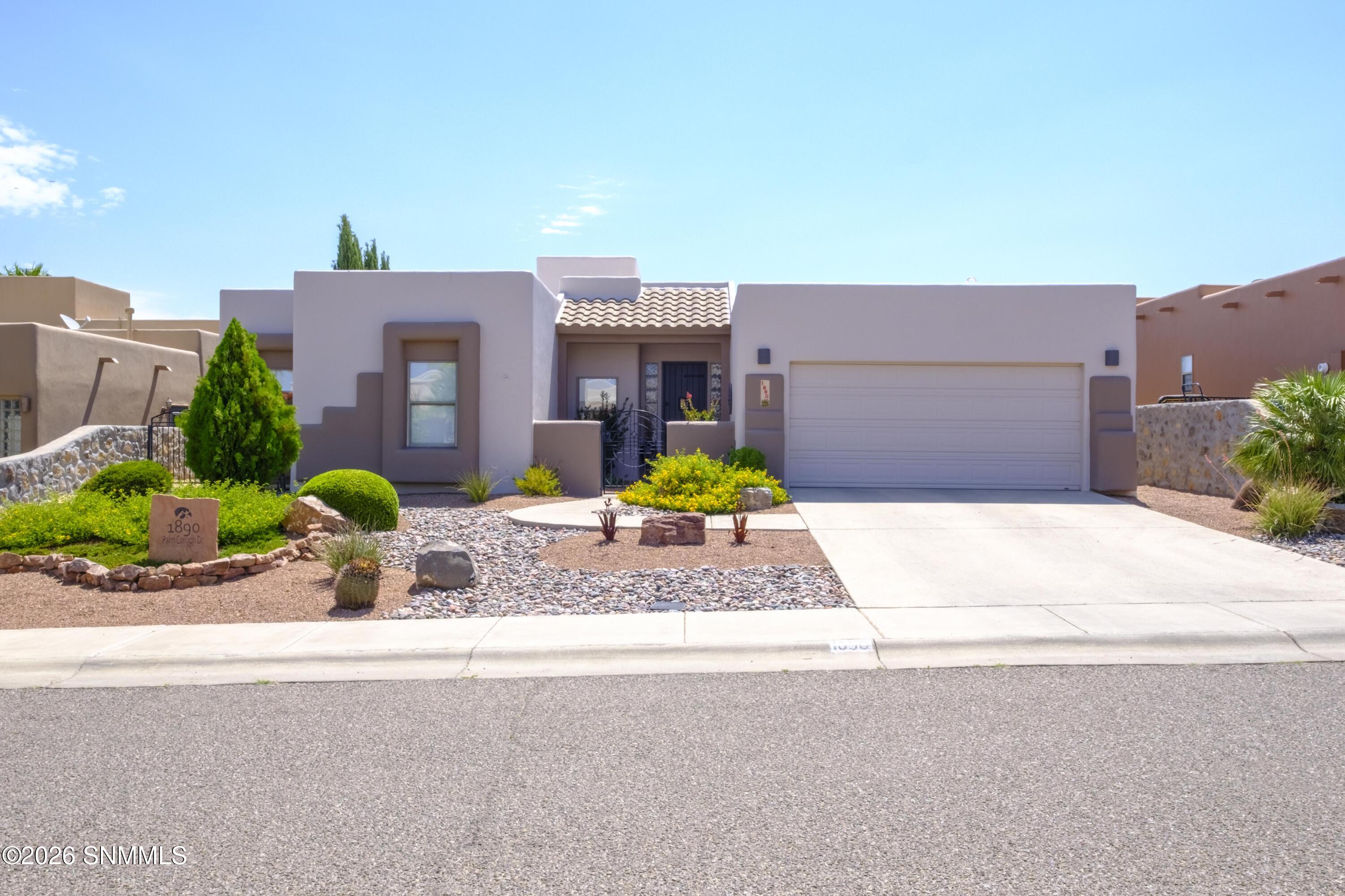 1890 Palm Canyon Drive Property Photo 6