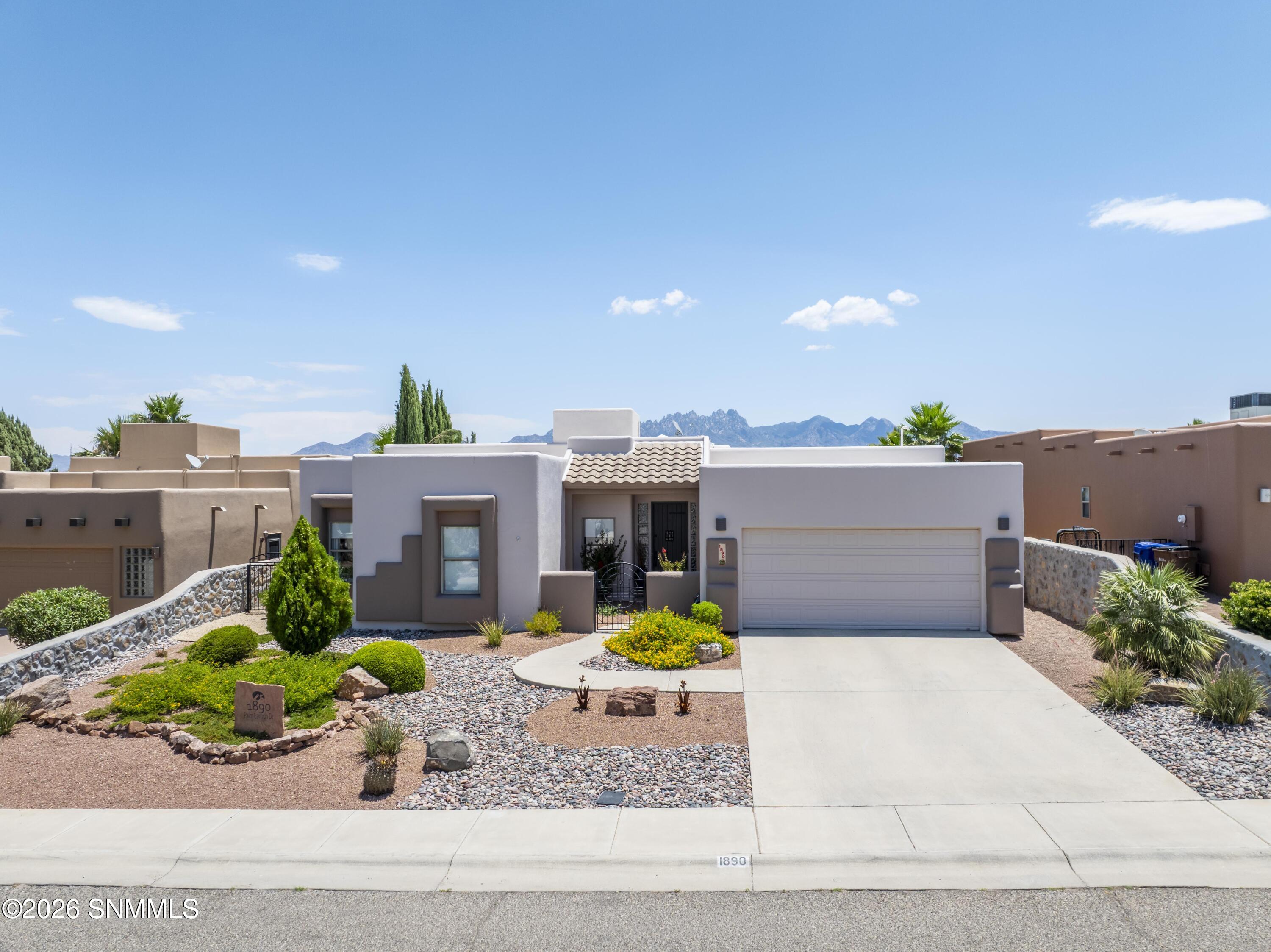 1890 Palm Canyon Drive Property Photo 15