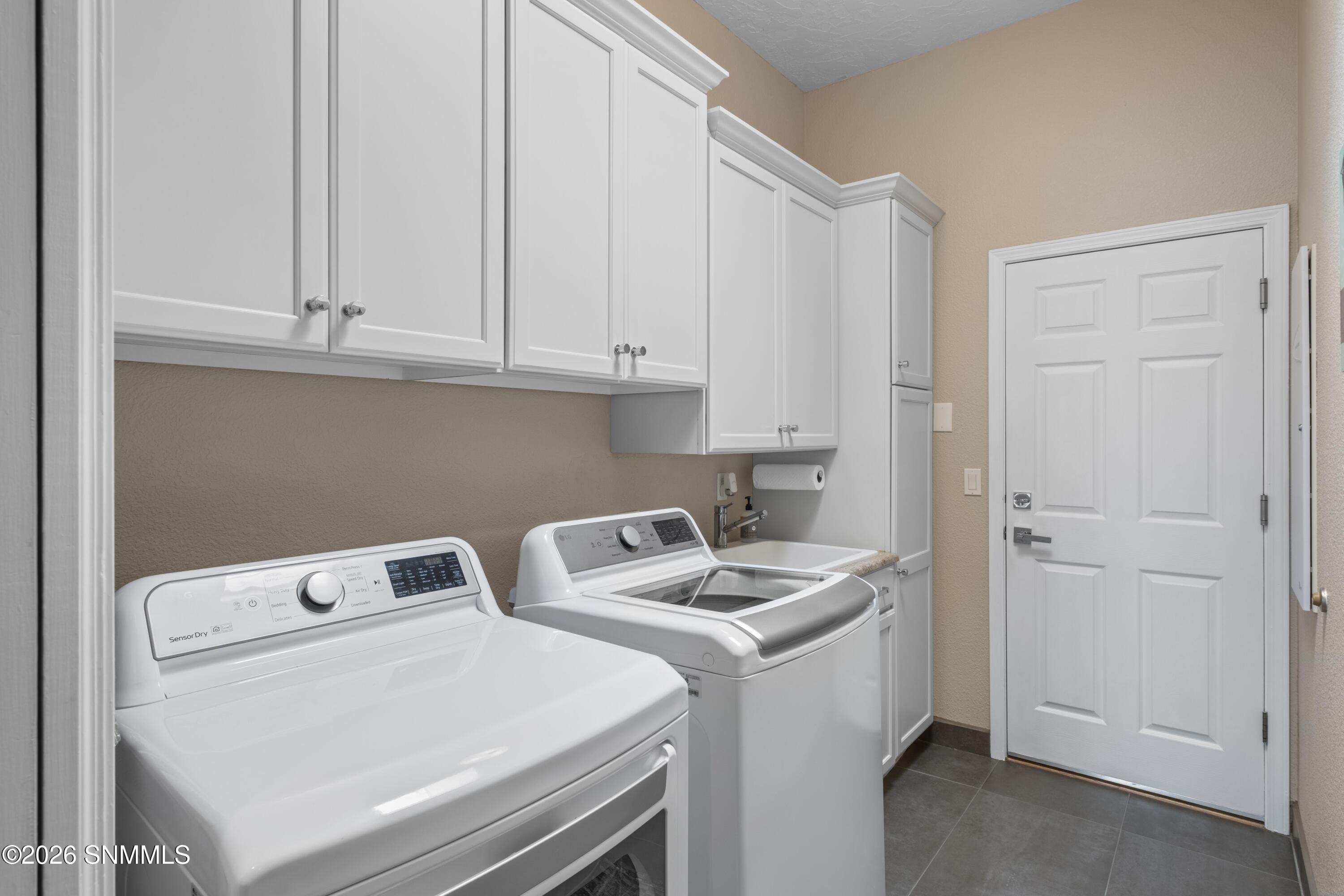 1890 Palm Canyon Drive Property Photo 34
