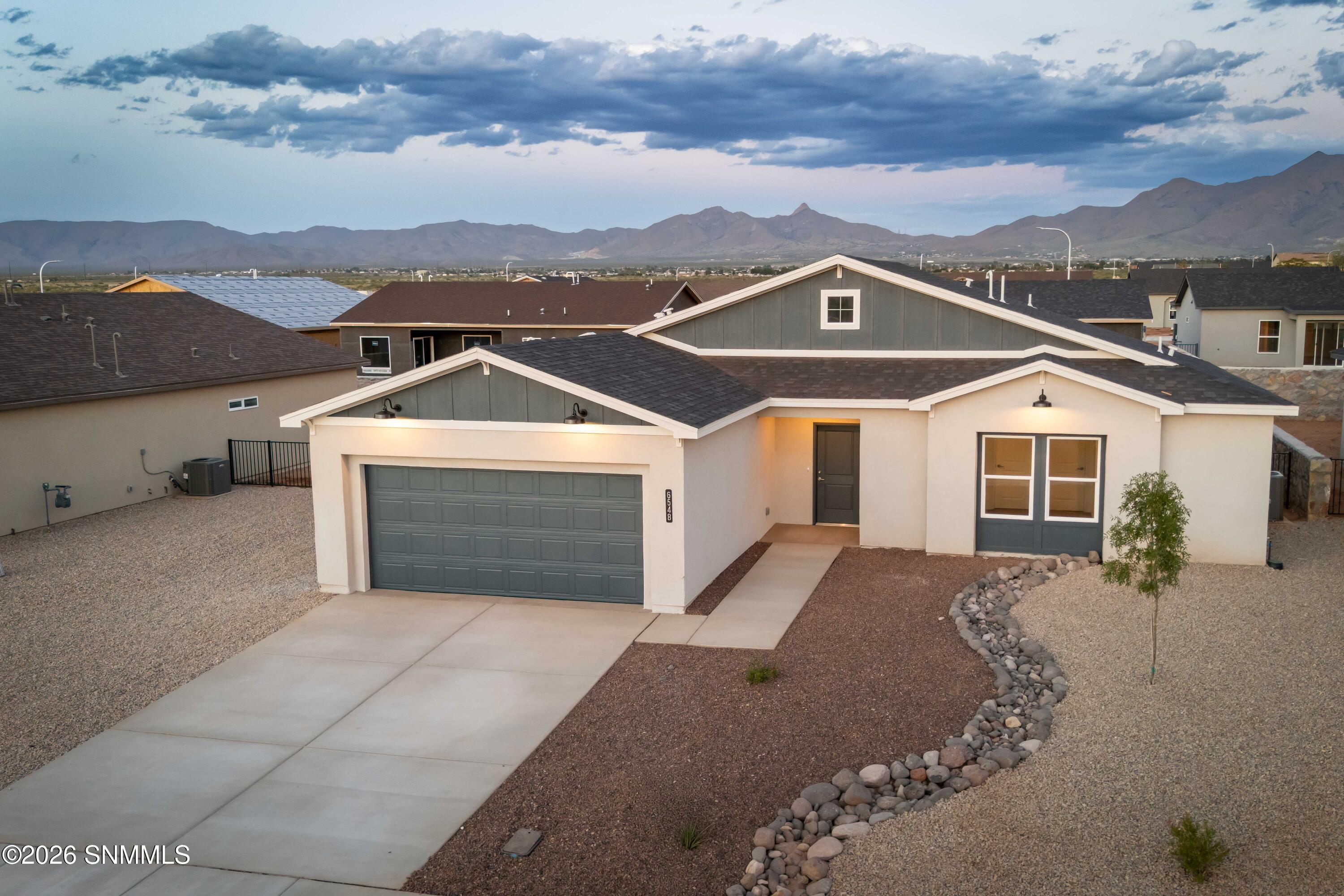 6548 Phoenix Street Property Photo 1