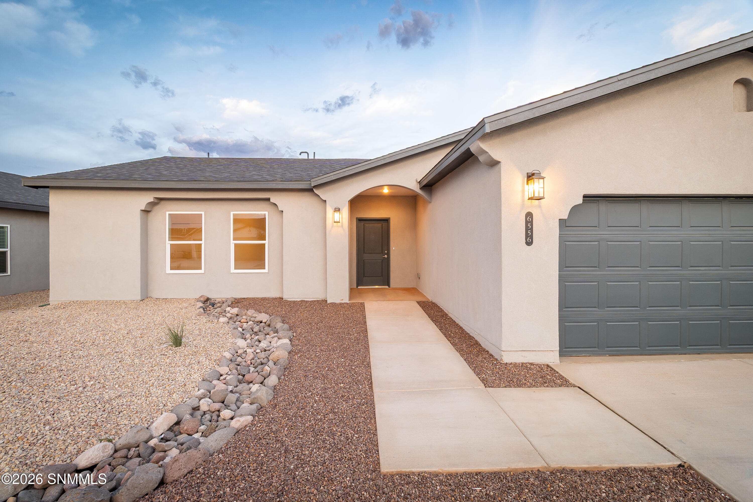 6556 Phoenix Street Property Photo 4