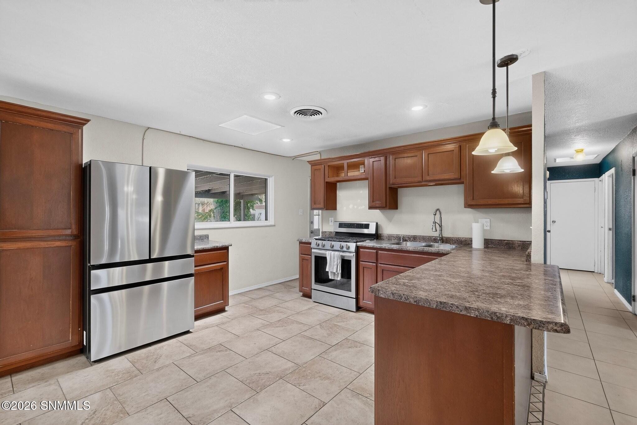 1135 Larry Drive Property Photo 13