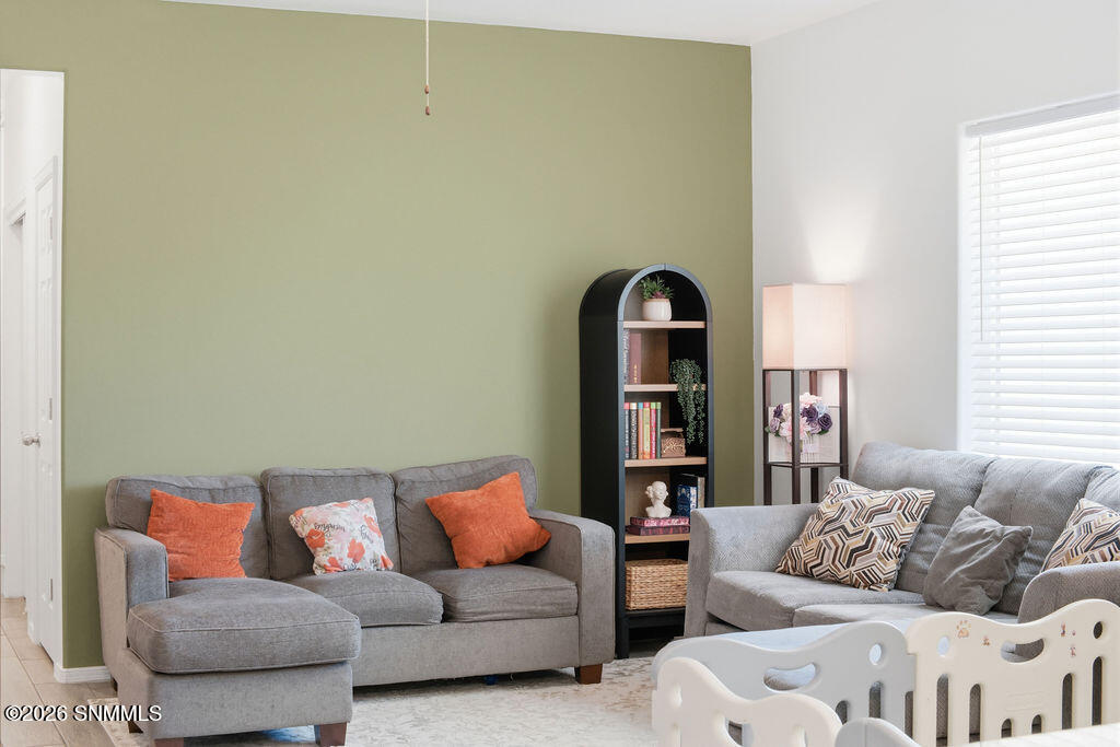 6122 Clapton Place Property Photo 12