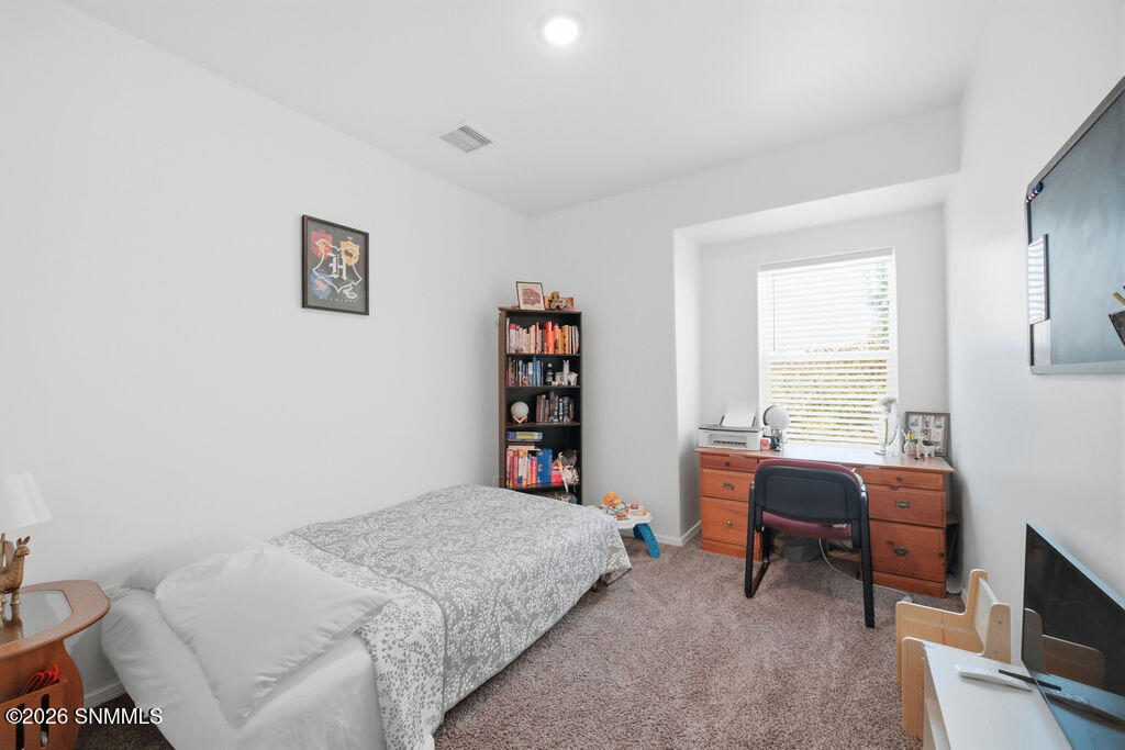 6122 Clapton Place Property Photo 16