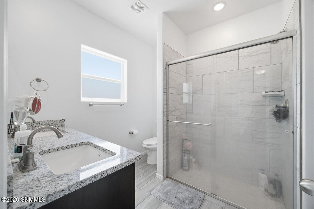 6122 Clapton Place Property Photo 23