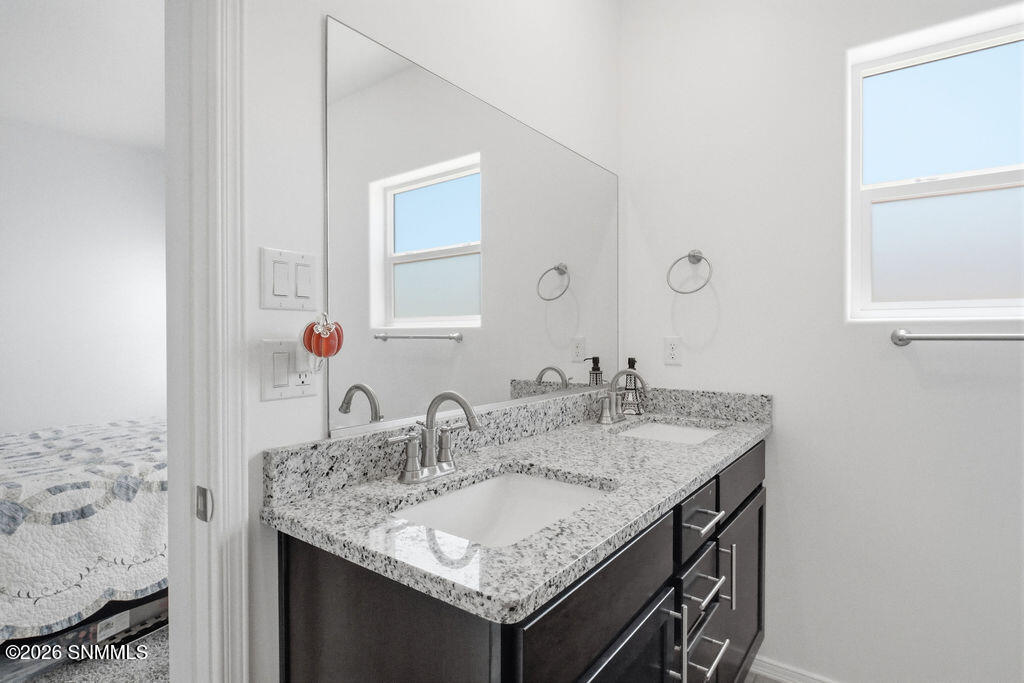 6122 Clapton Place Property Photo 24