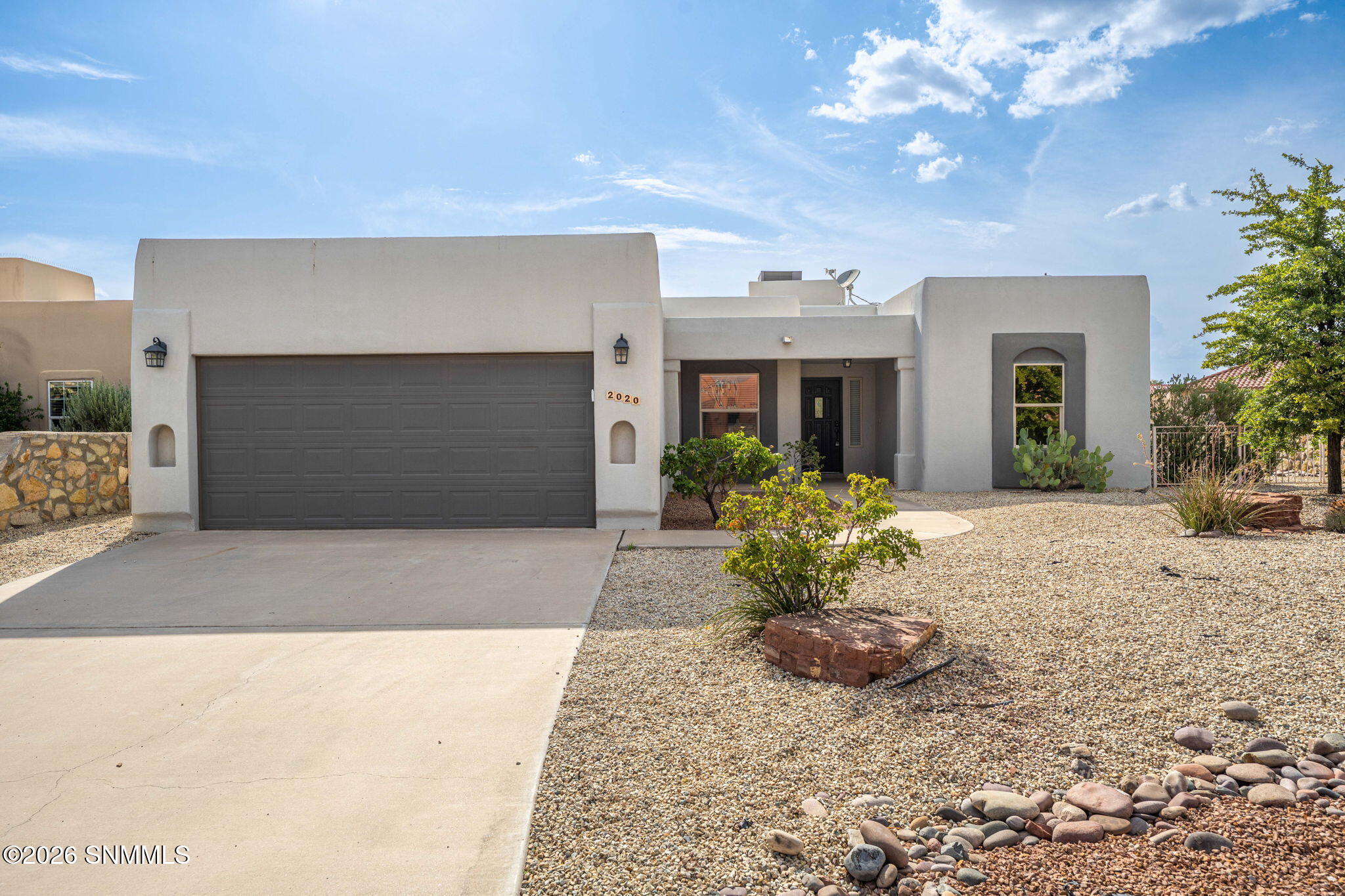 2020 Southern Star Loop Property Photo 4