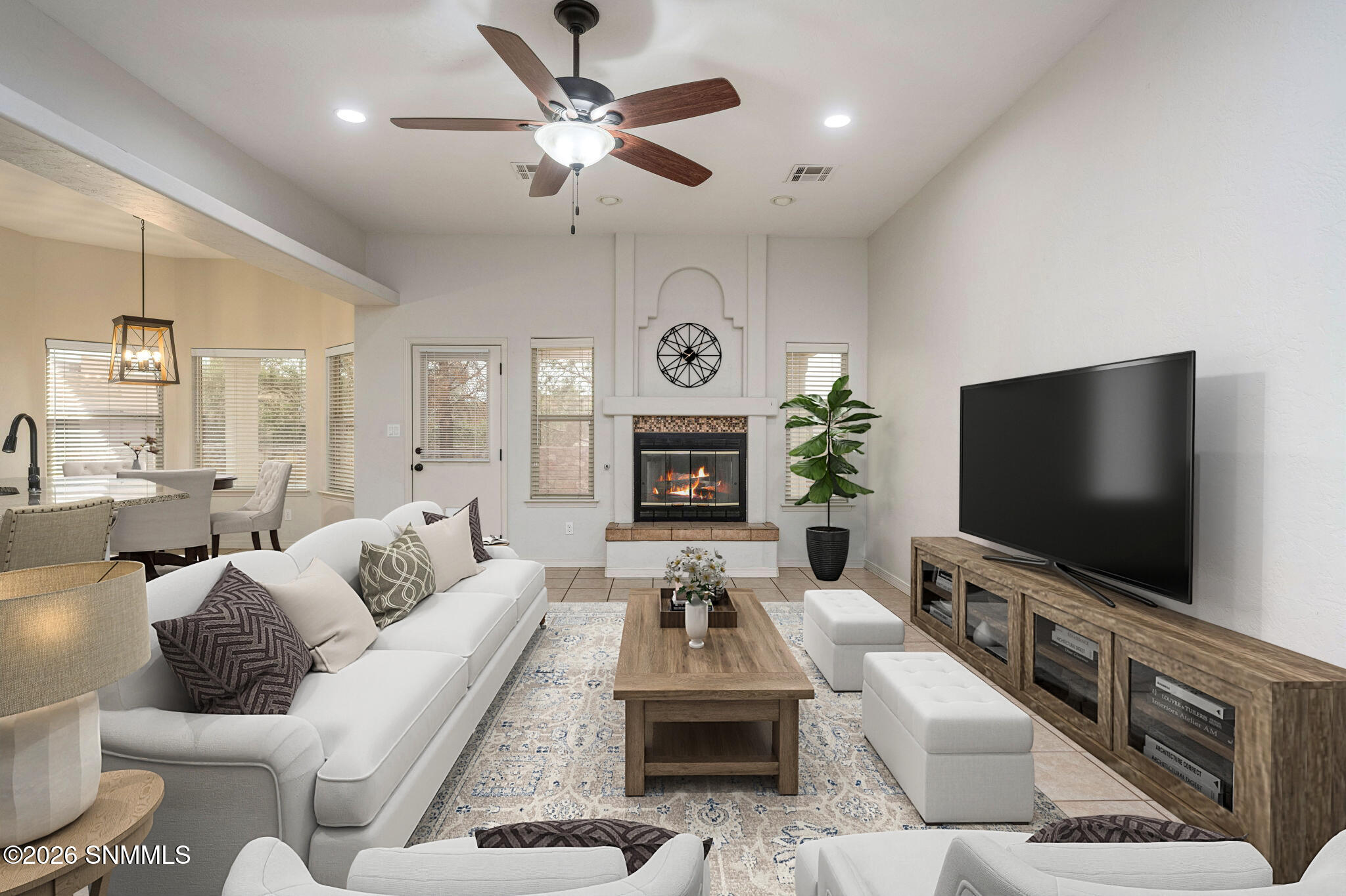 2020 Southern Star Loop Property Photo 10