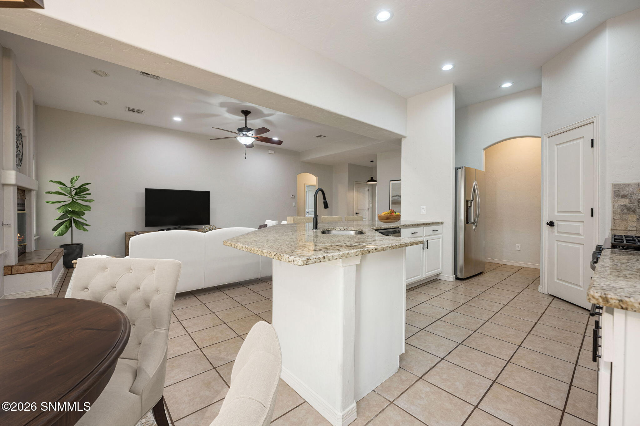 2020 Southern Star Loop Property Photo 13