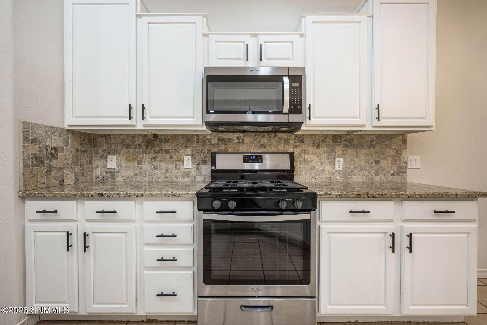2020 Southern Star Loop Property Photo 15