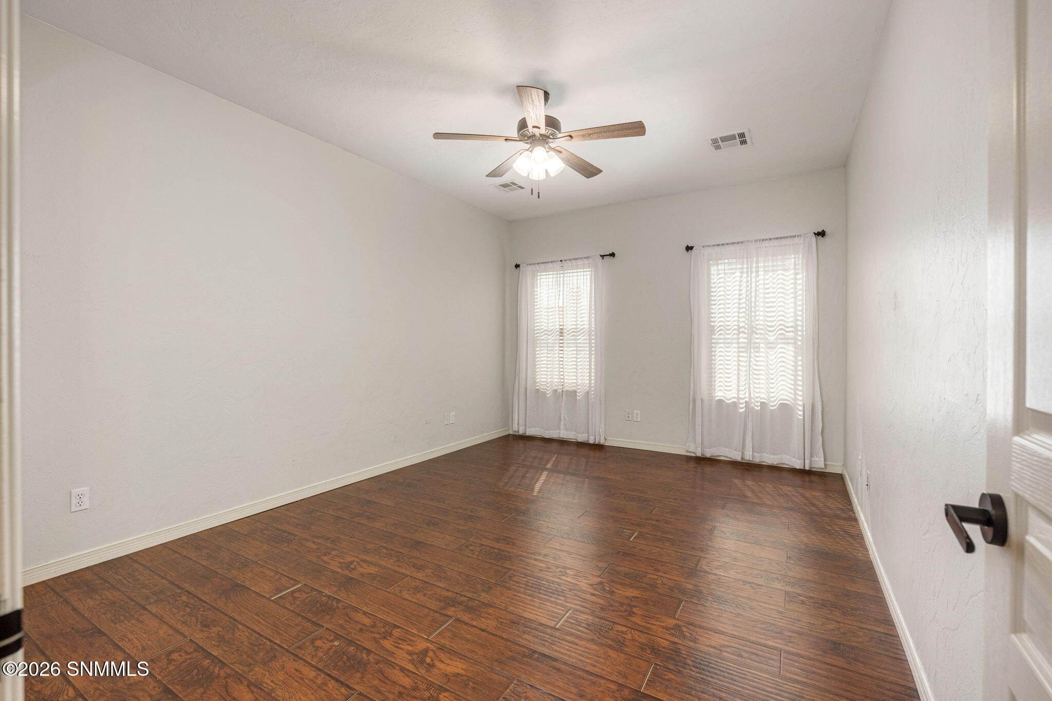 2020 Southern Star Loop Property Photo 17
