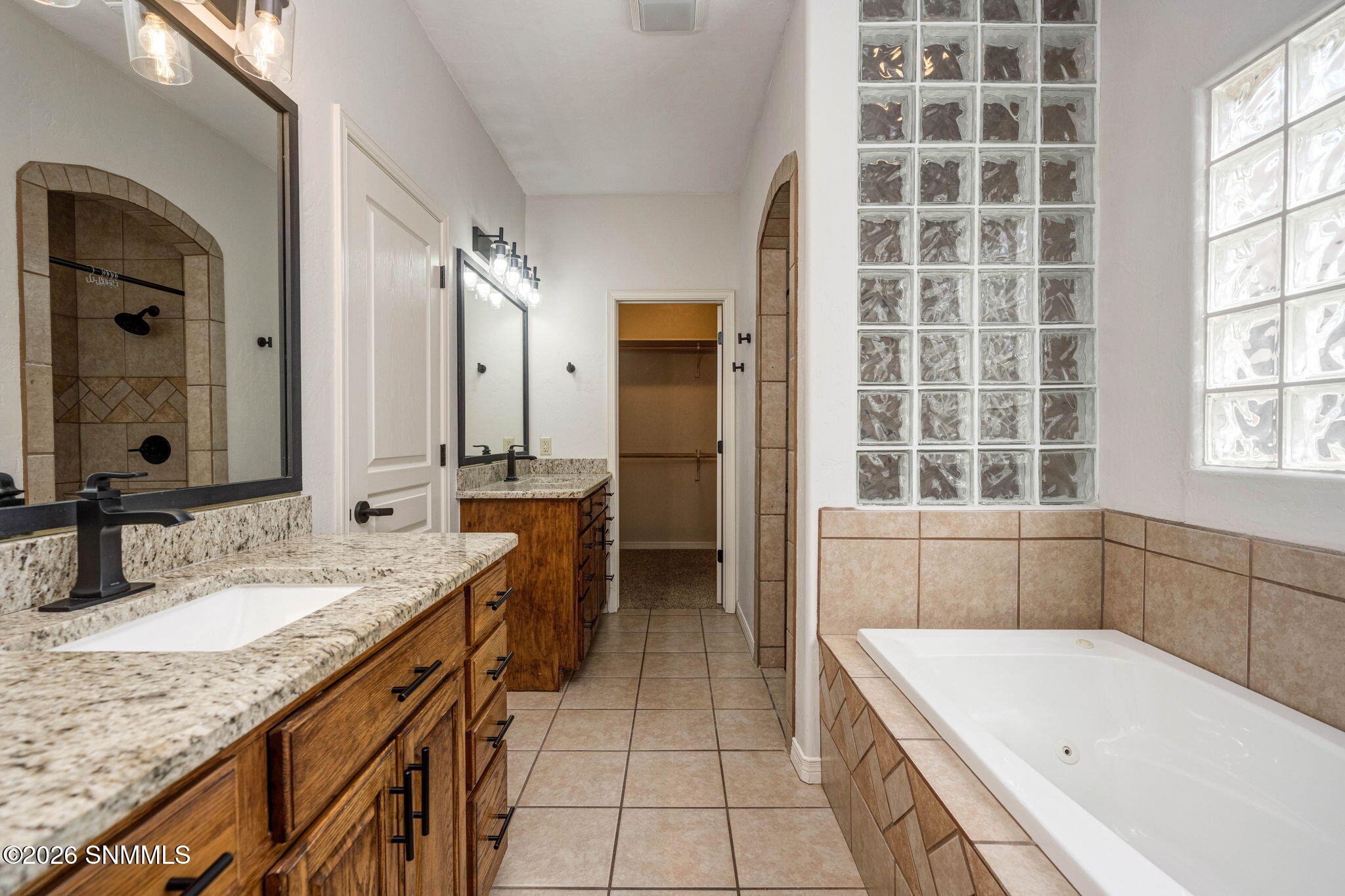 2020 Southern Star Loop Property Photo 19