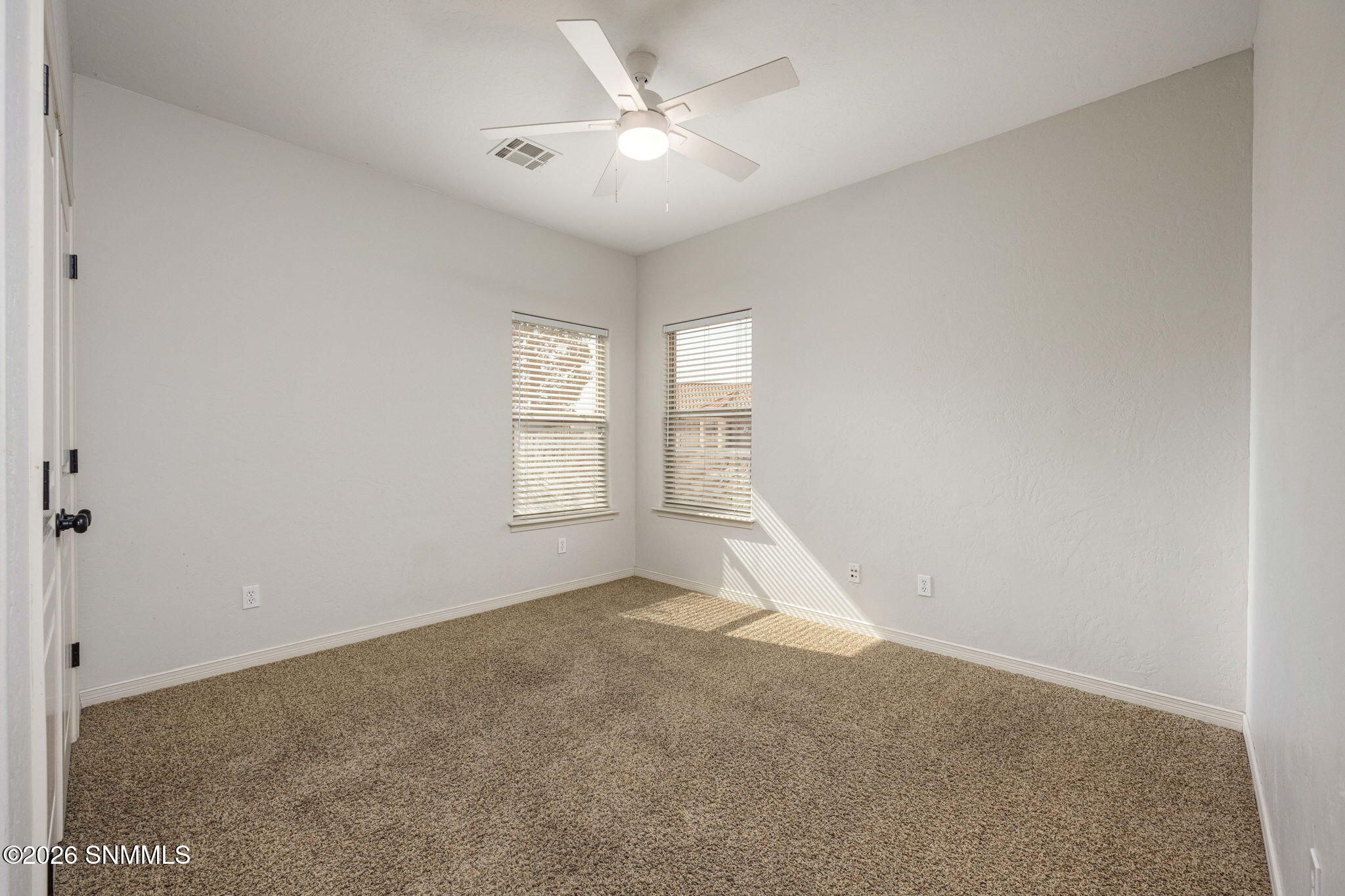 2020 Southern Star Loop Property Photo 33