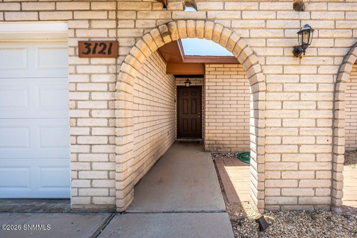 3121 Dyer Street Property Photo 6