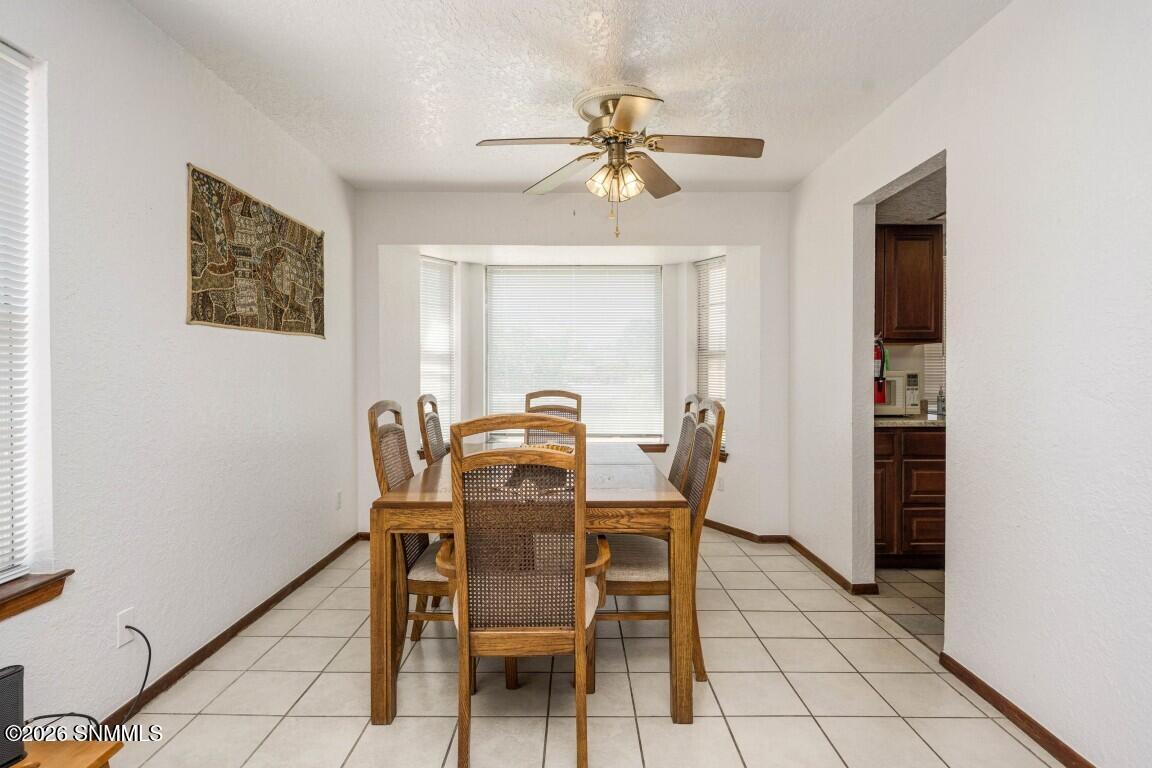 3121 Dyer Street Property Photo 13
