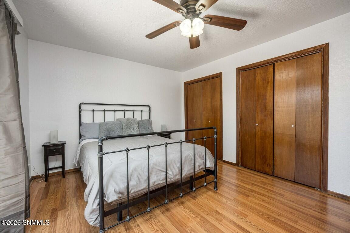 3121 Dyer Street Property Photo 21