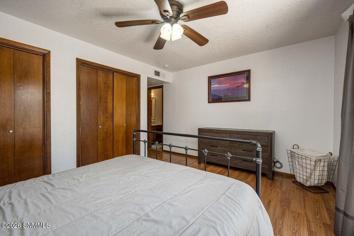 3121 Dyer Street Property Photo 22