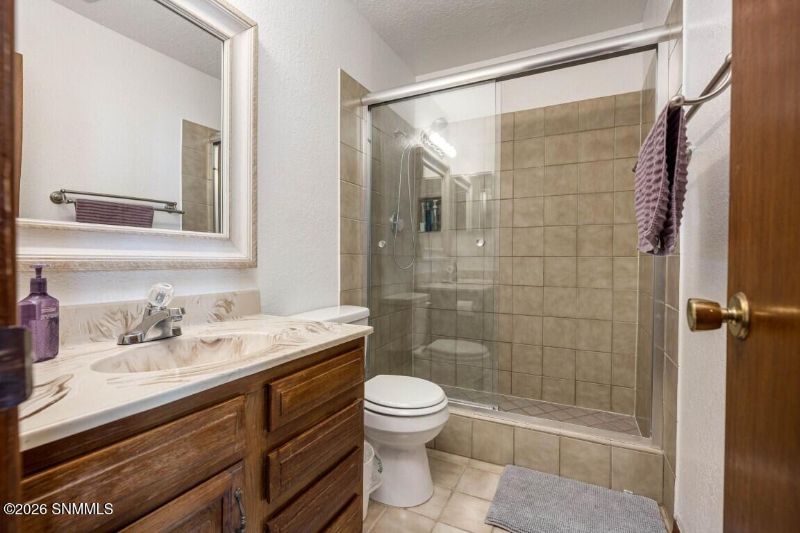 3121 Dyer Street Property Photo 23